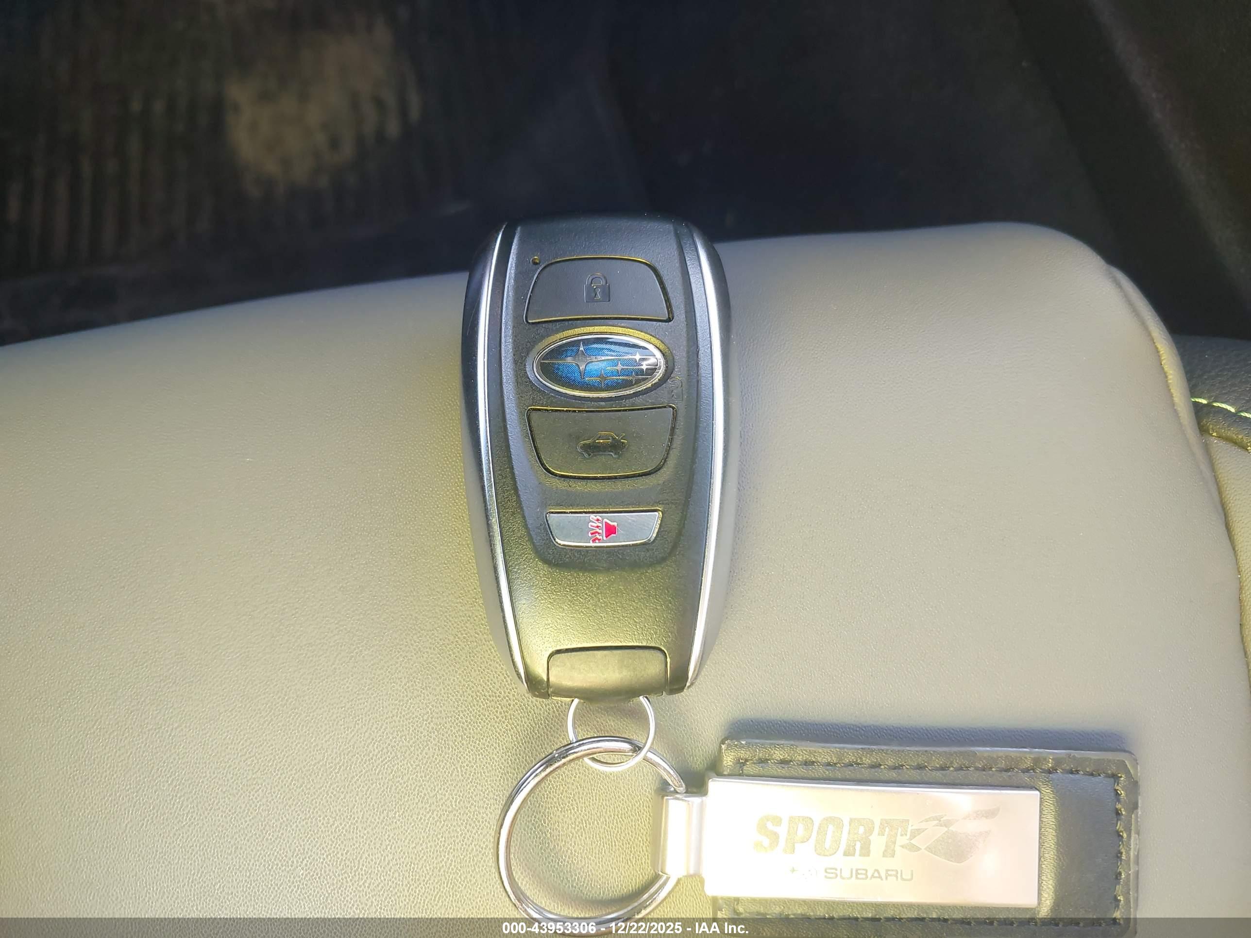 SUBARU OUTBACK image 11