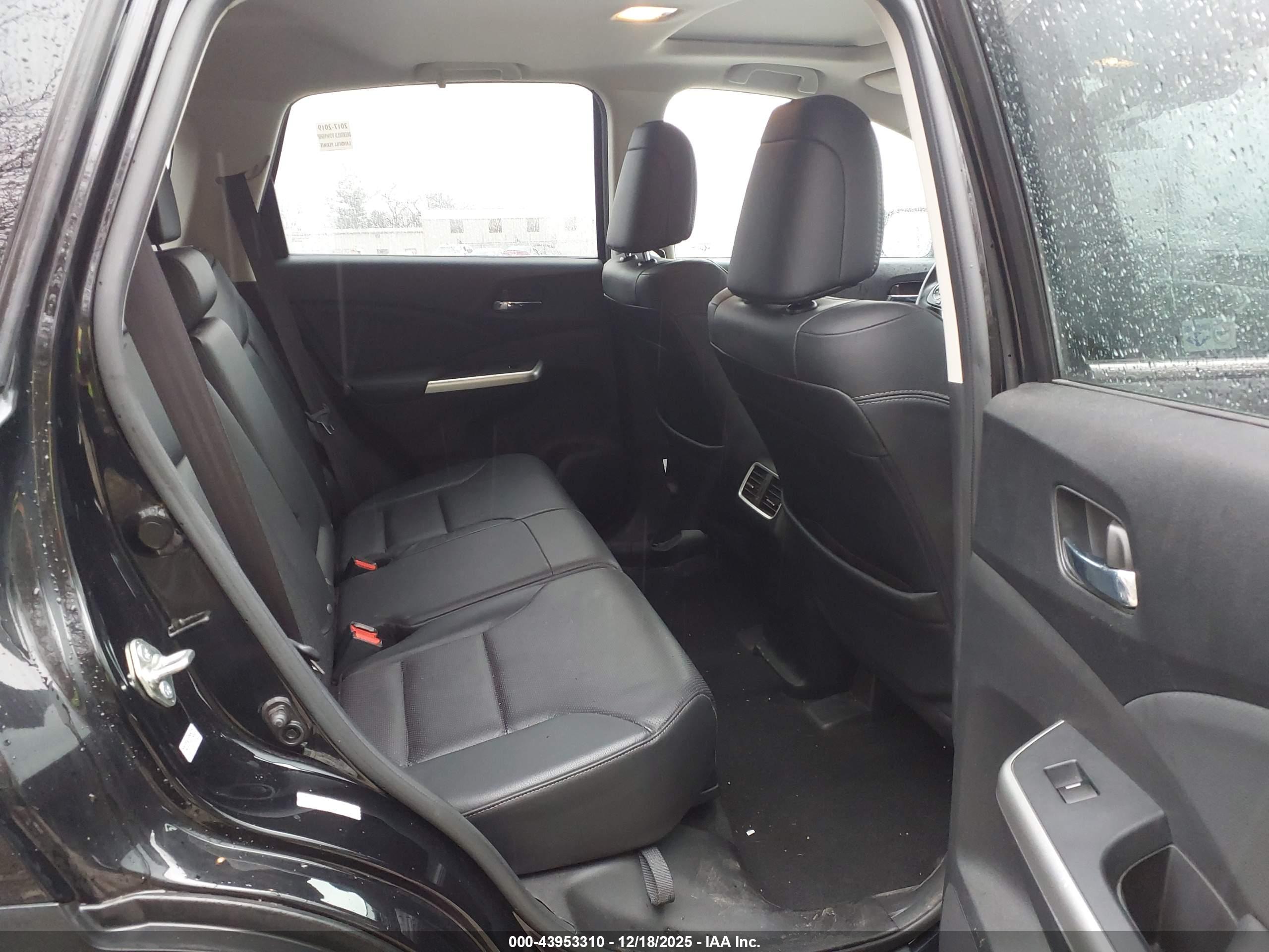 HONDA CR-V image 8