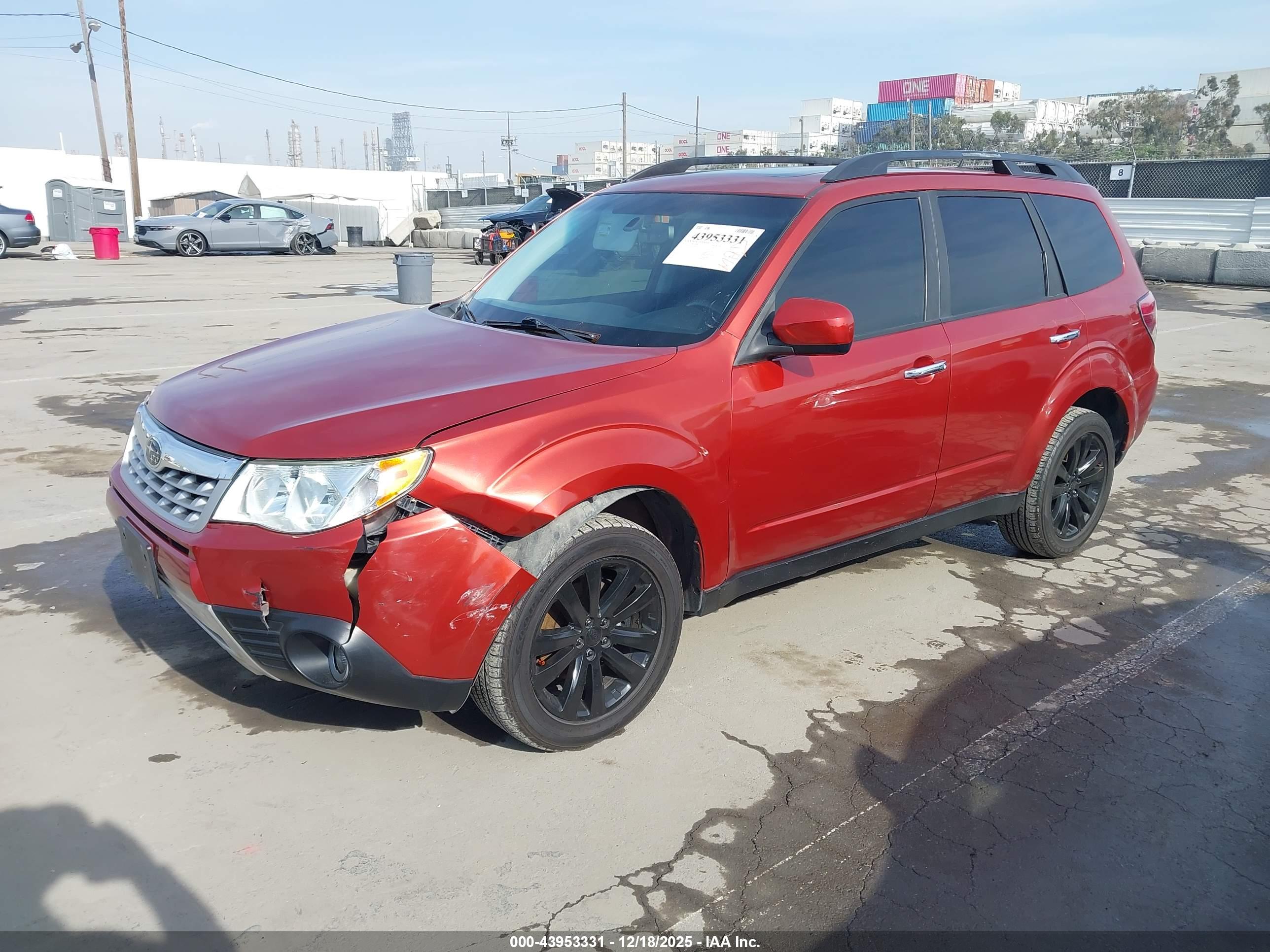 SUBARU FORESTER image 2