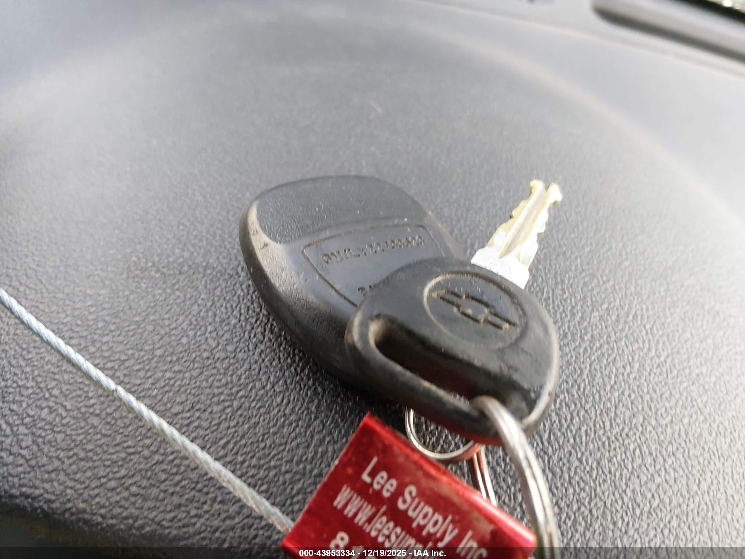 CHEVROLET COBALT image 11