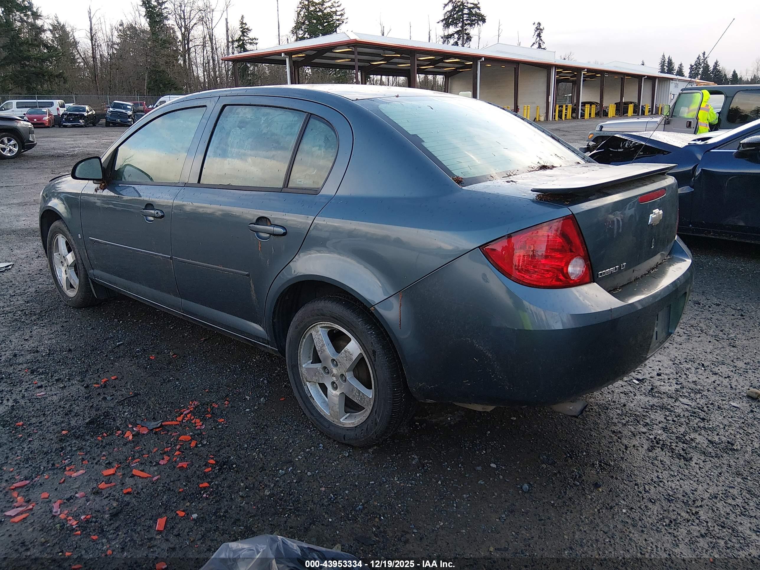 CHEVROLET COBALT image 3