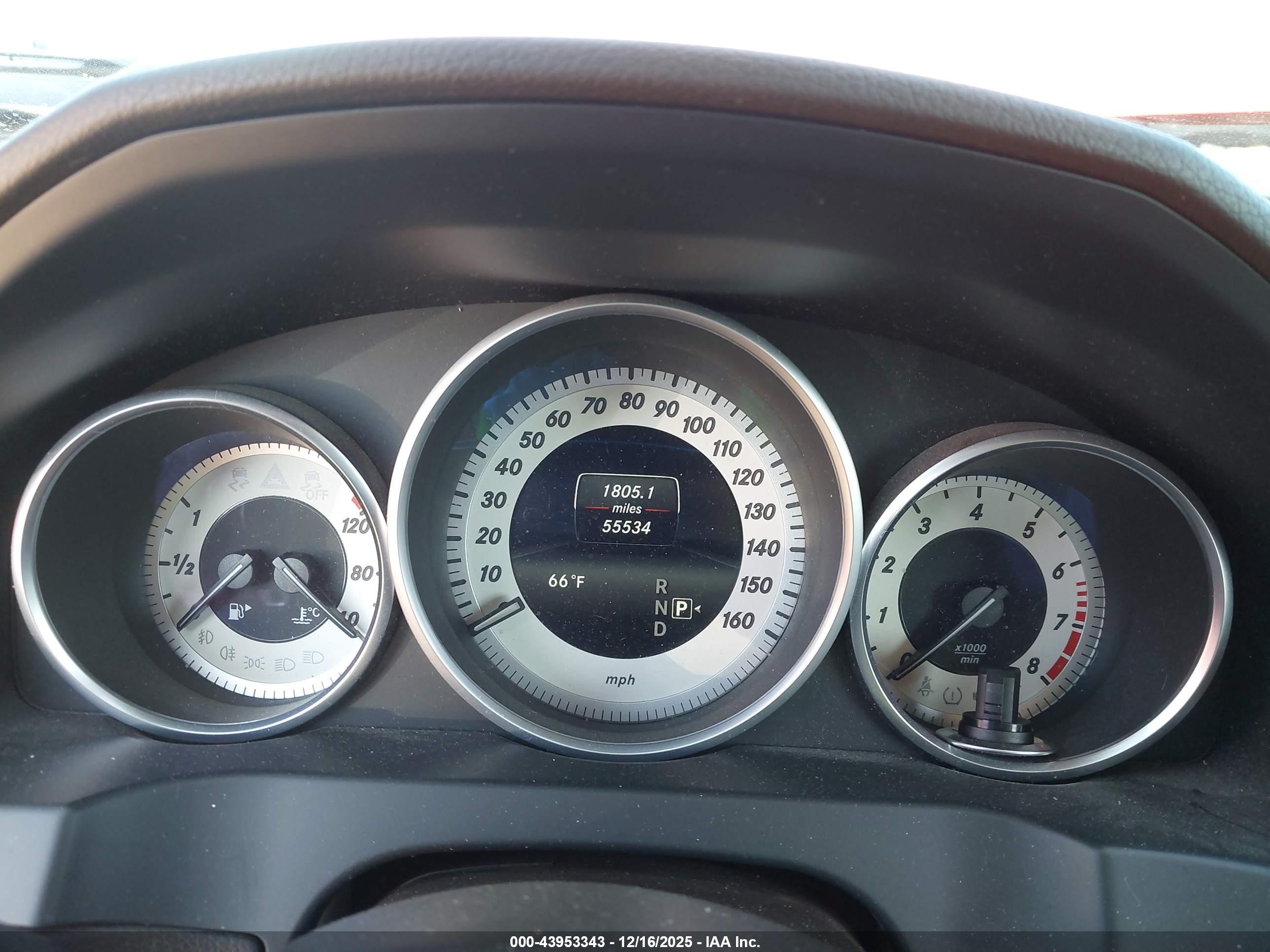 MERCEDES-BENZ E image 7