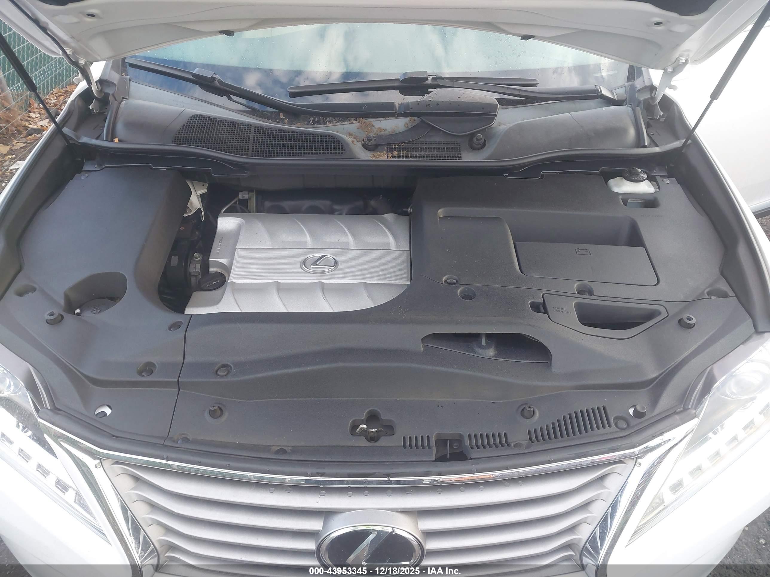 LEXUS RX image 10