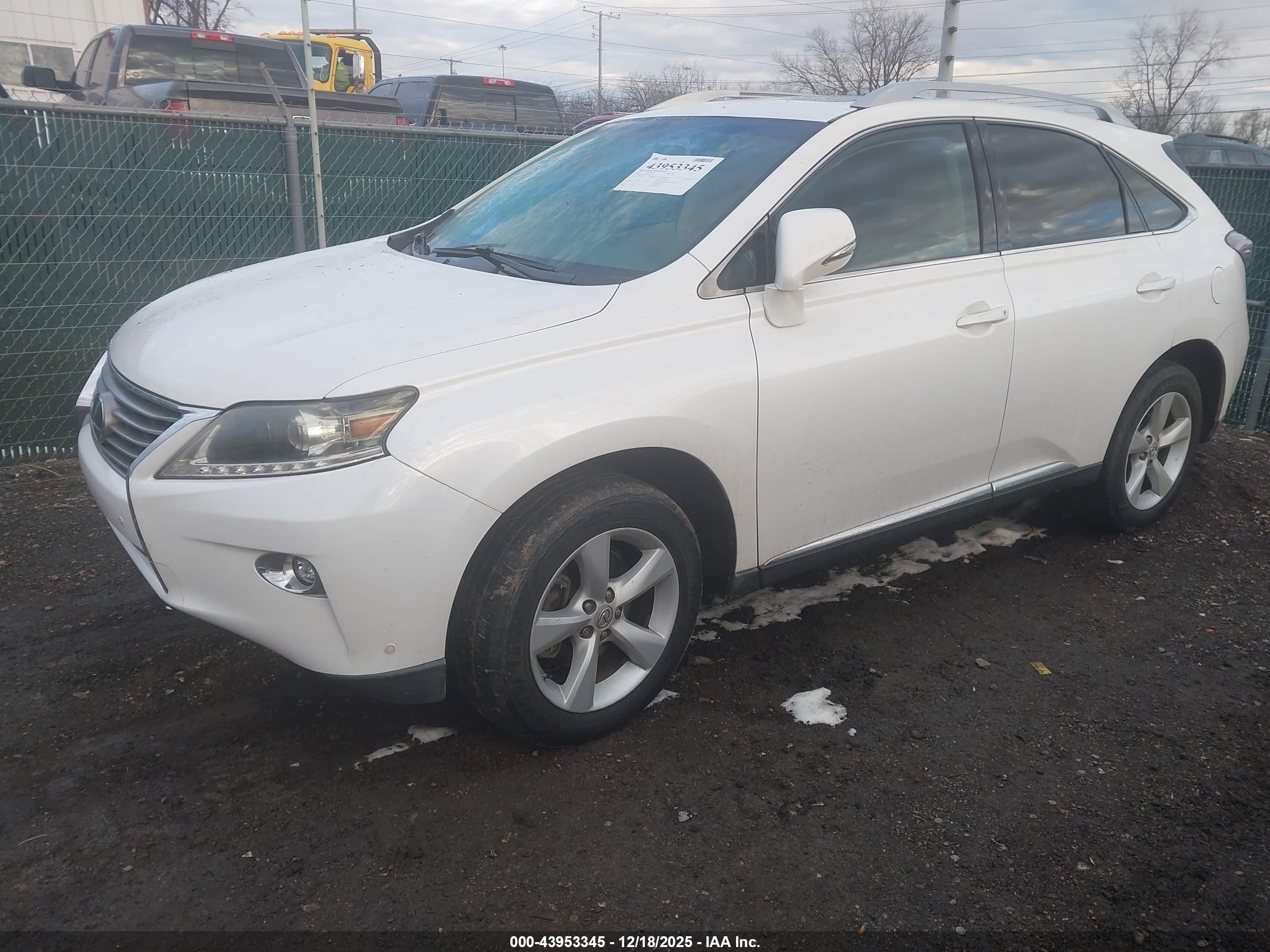 LEXUS RX image 2