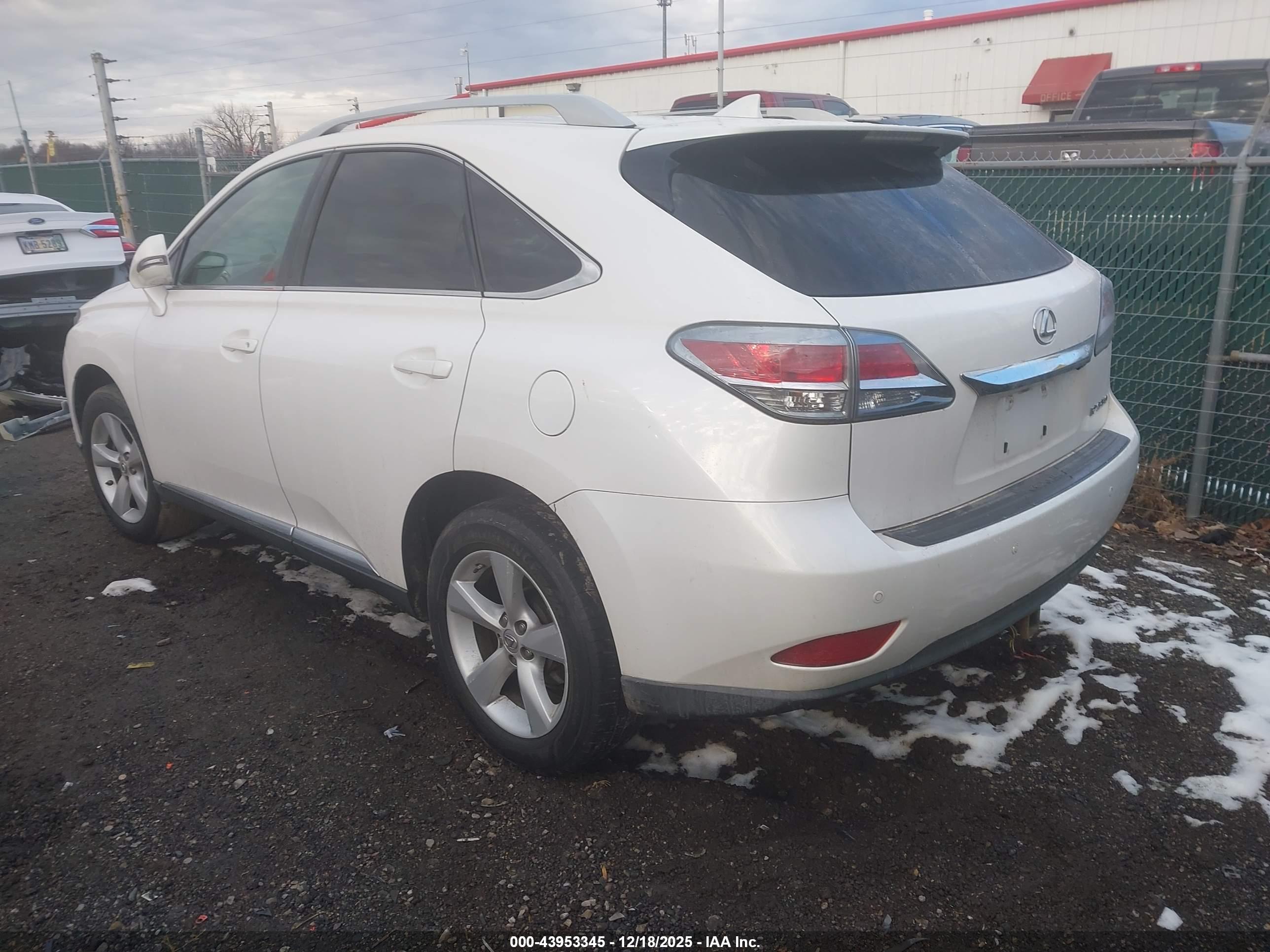 LEXUS RX image 3