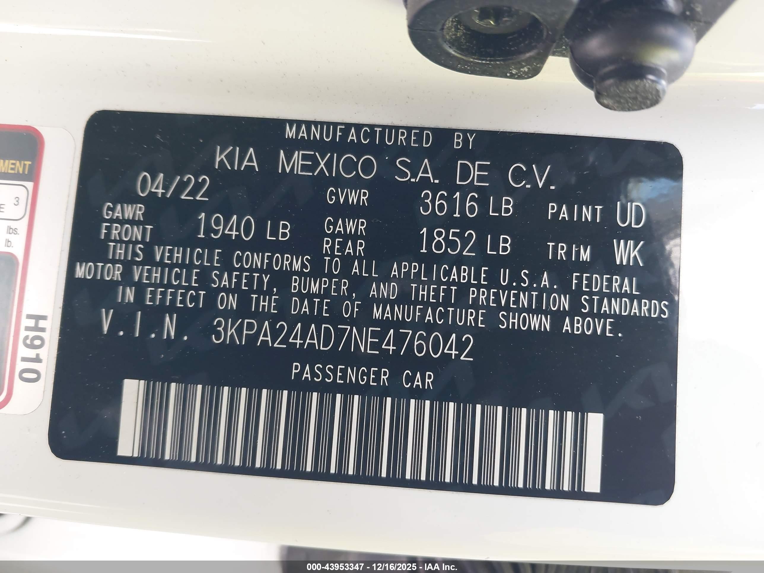 KIA RIO image 9