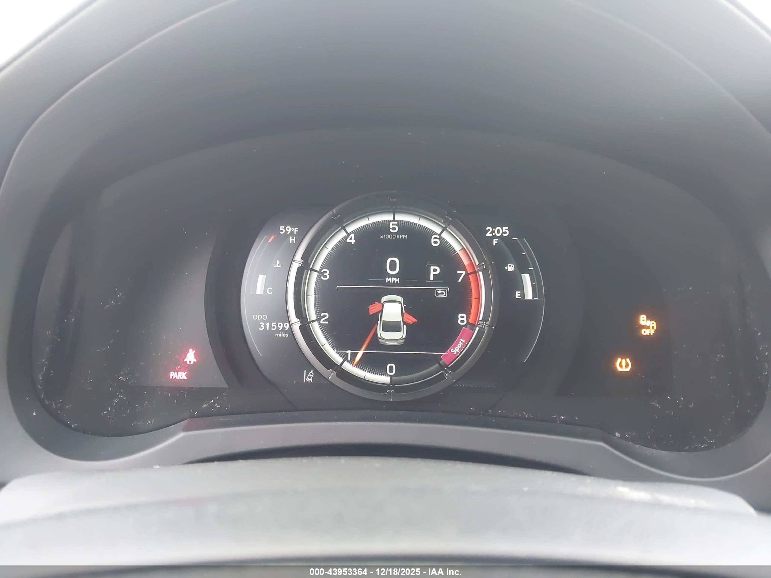LEXUS IS image 7