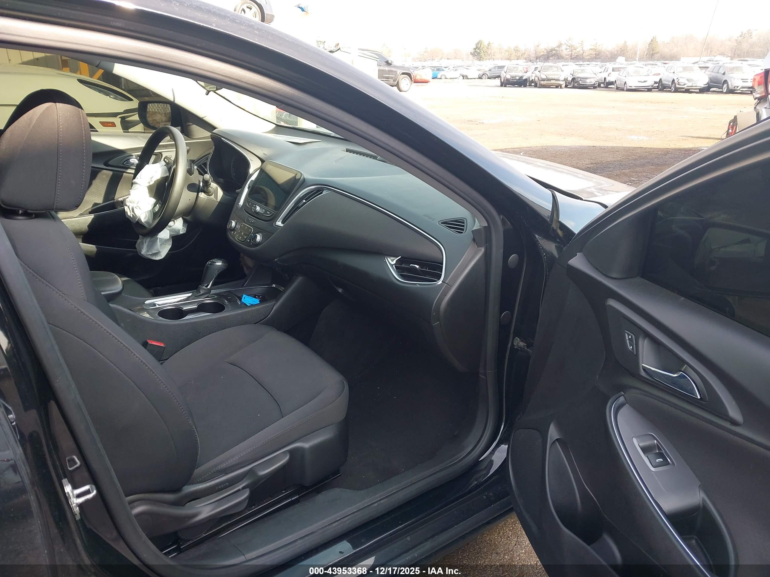 CHEVROLET MALIBU image 5