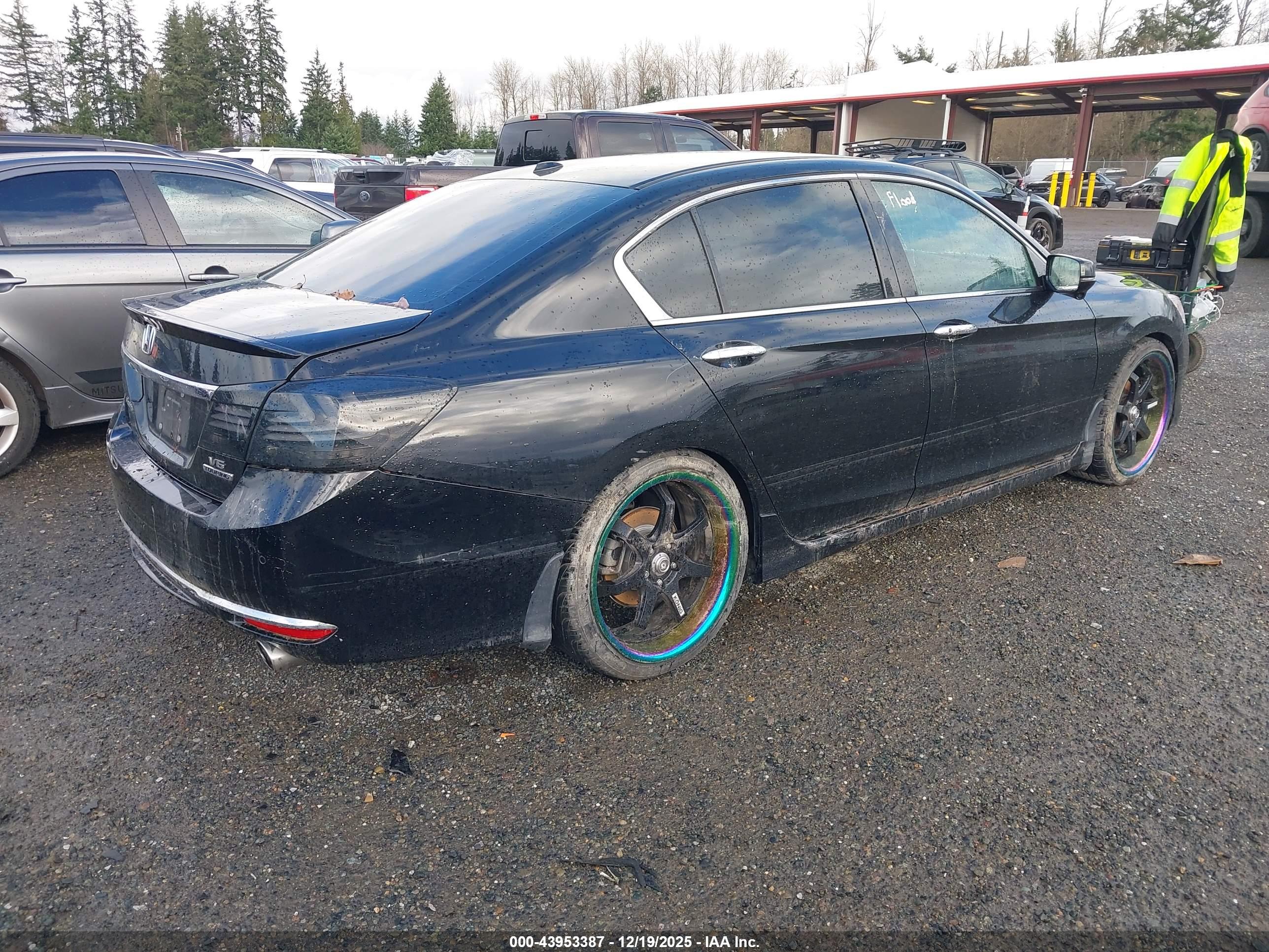 HONDA ACCORD image 4
