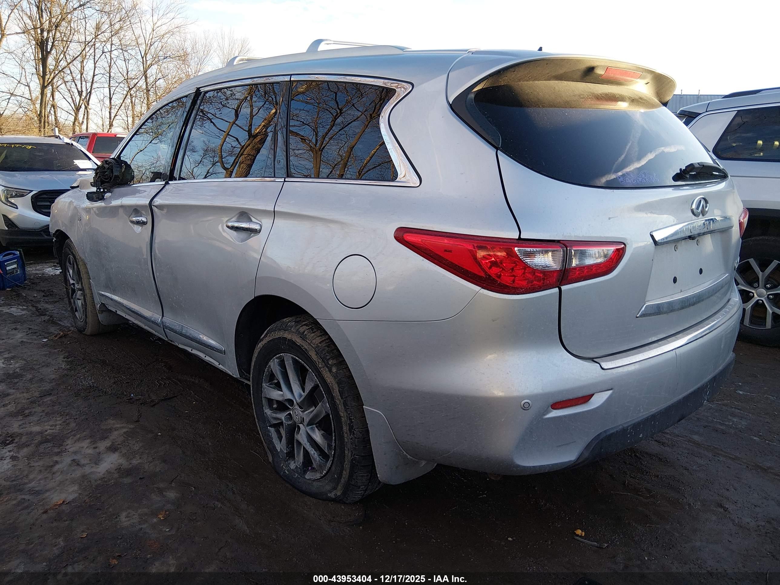 INFINITI QX60 image 3