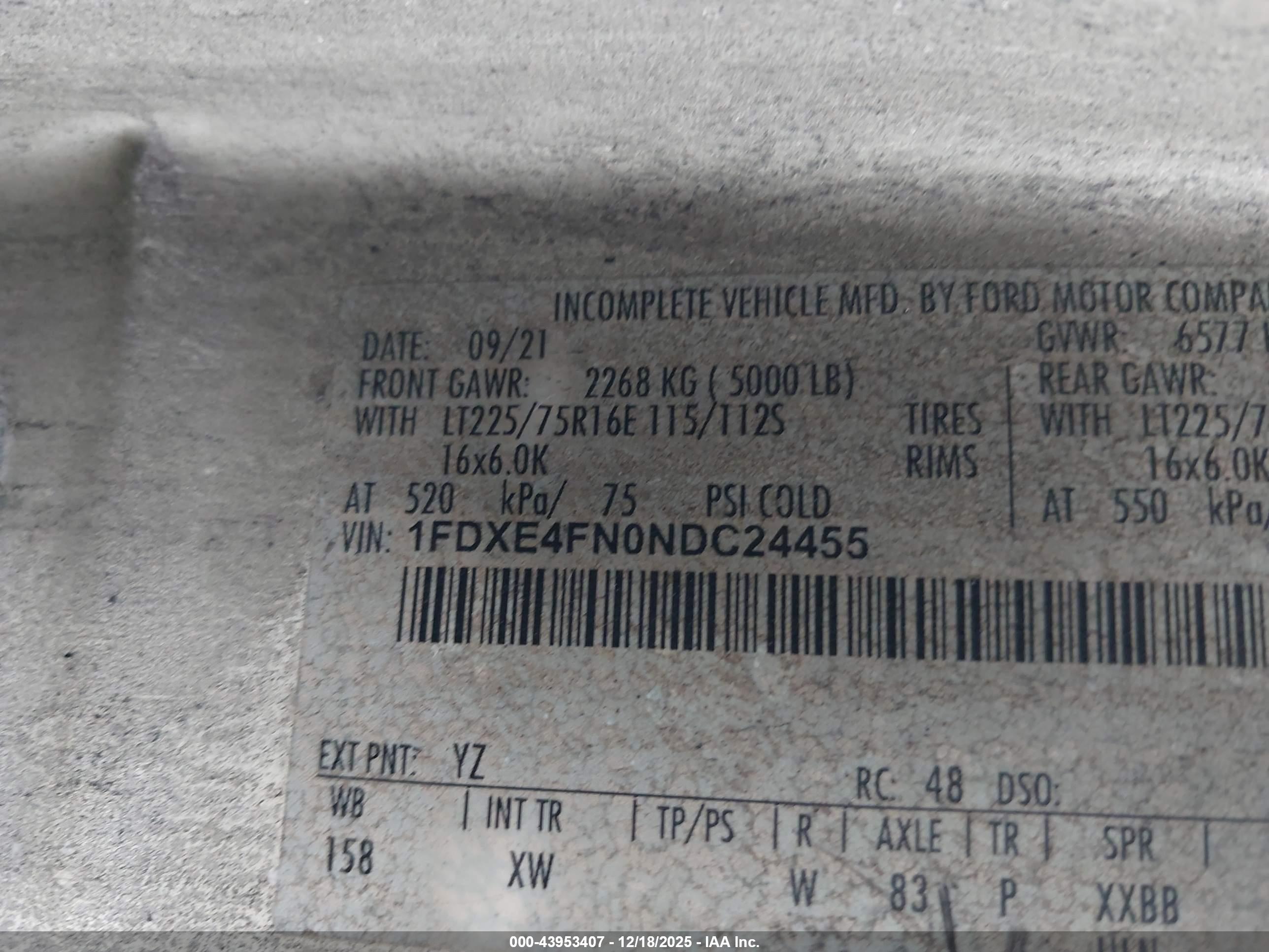FORD E-450 image 9