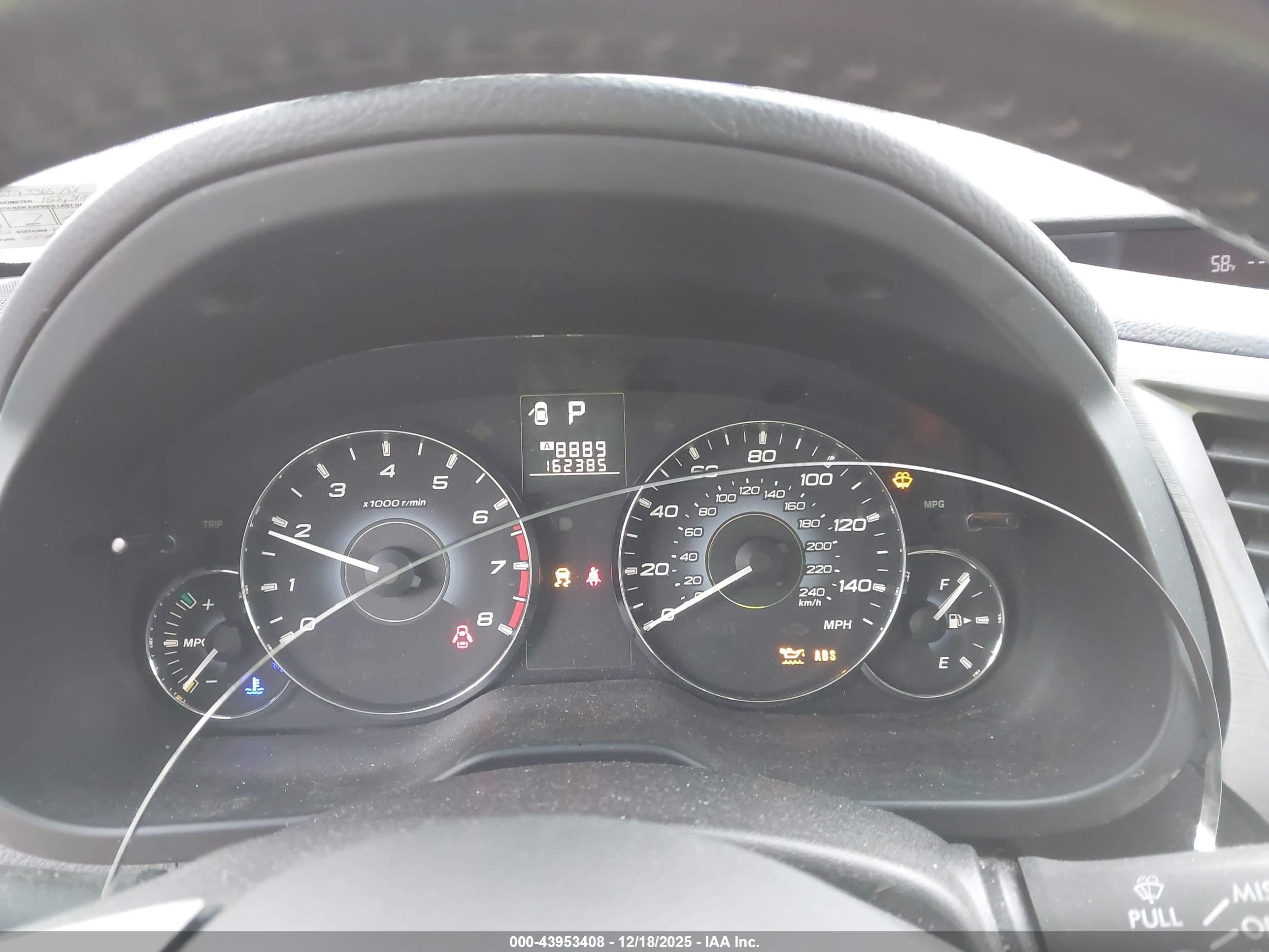 SUBARU OUTBACK image 7