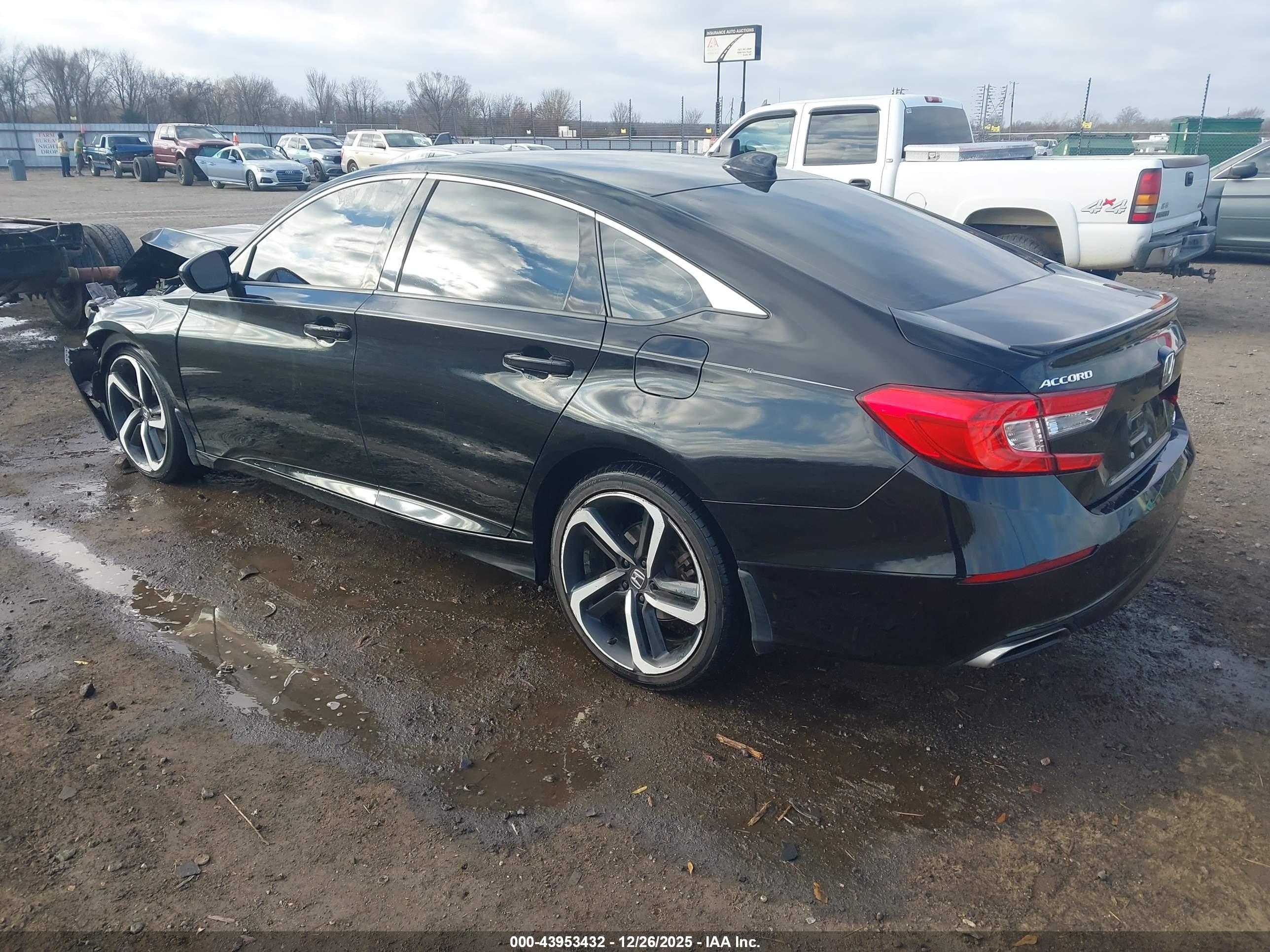 HONDA ACCORD image 3