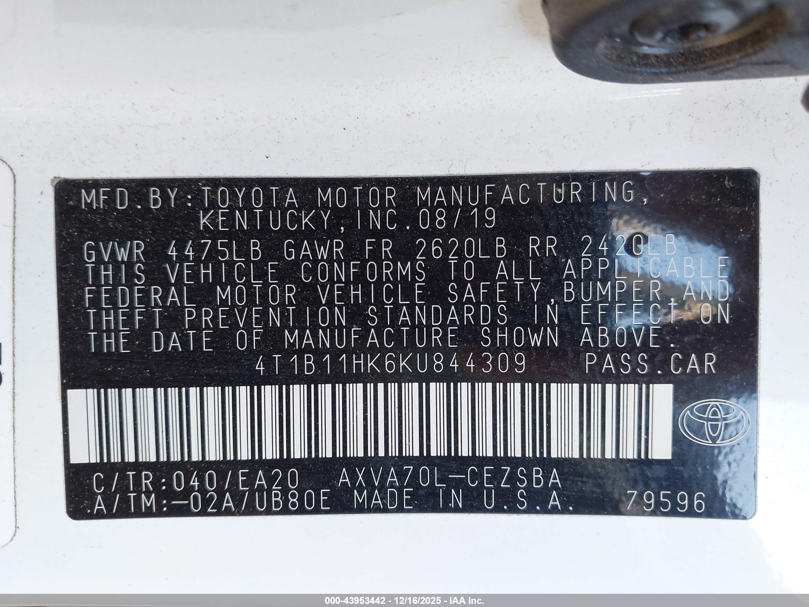 TOYOTA CAMRY image 9