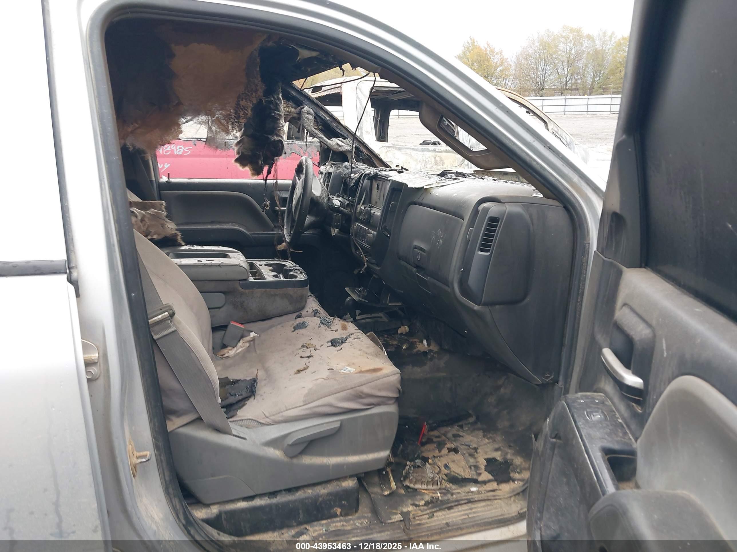 GMC SIERRA image 5