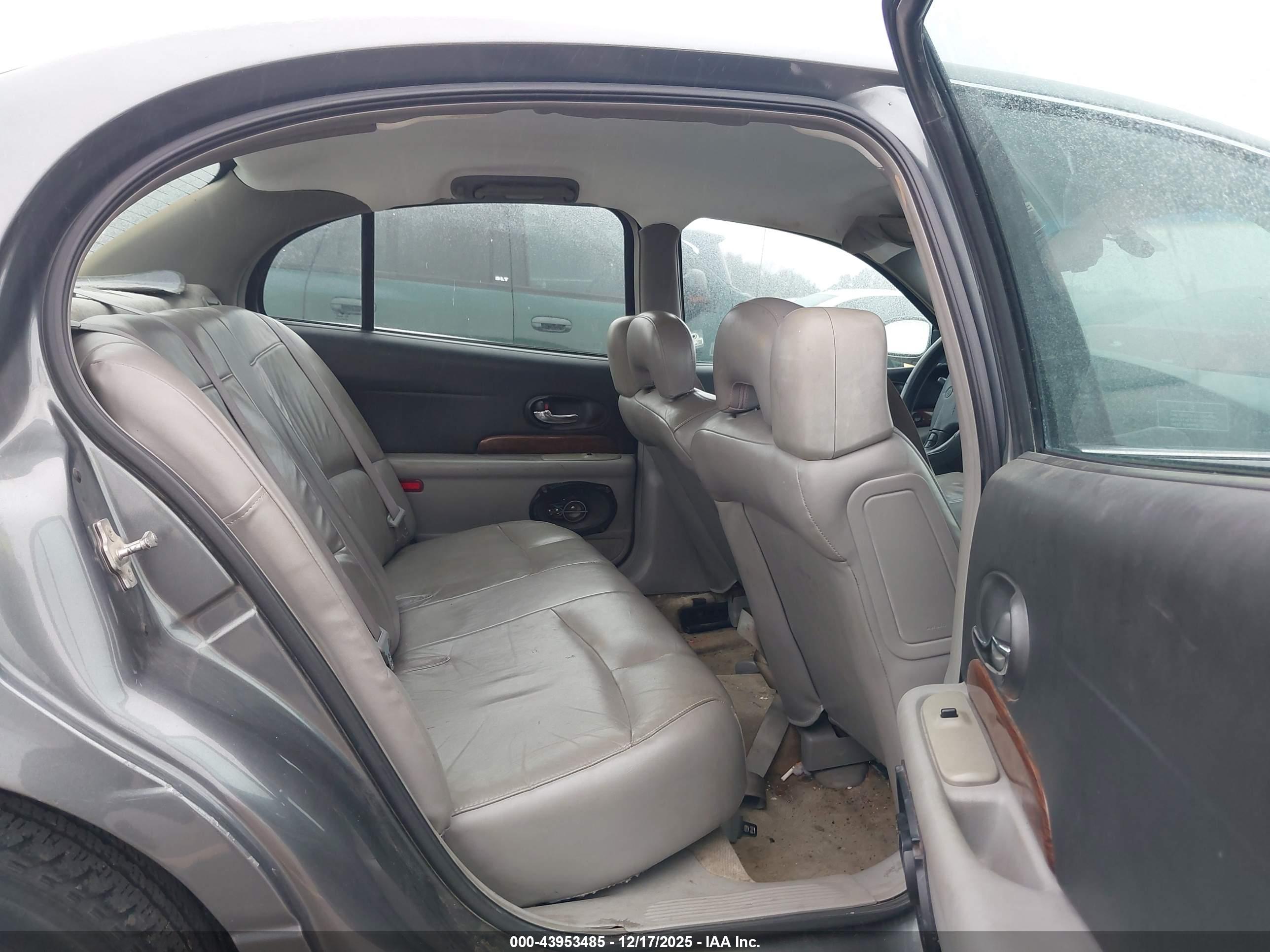 BUICK LESABRE image 8