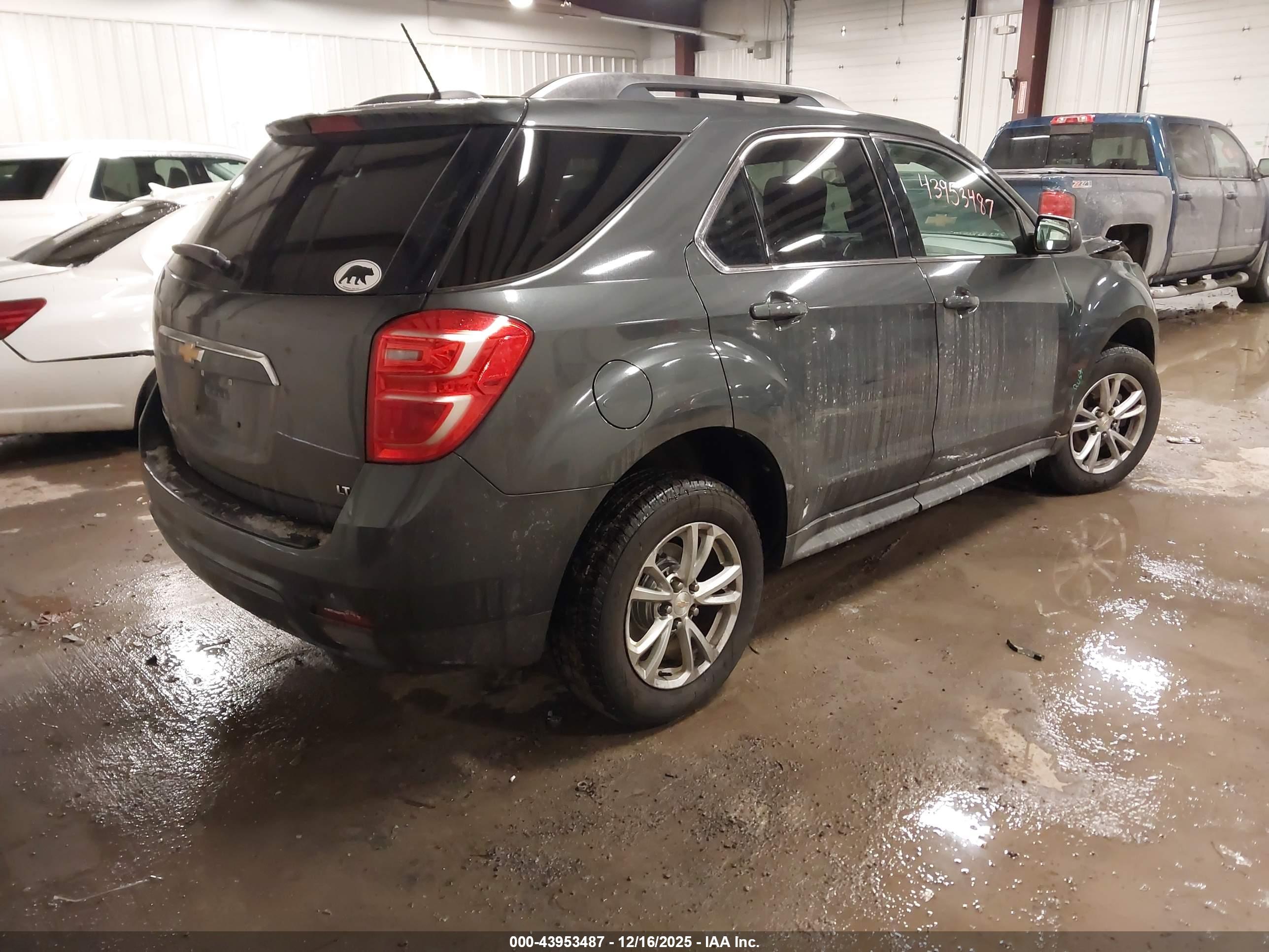 CHEVROLET EQUINOX image 4