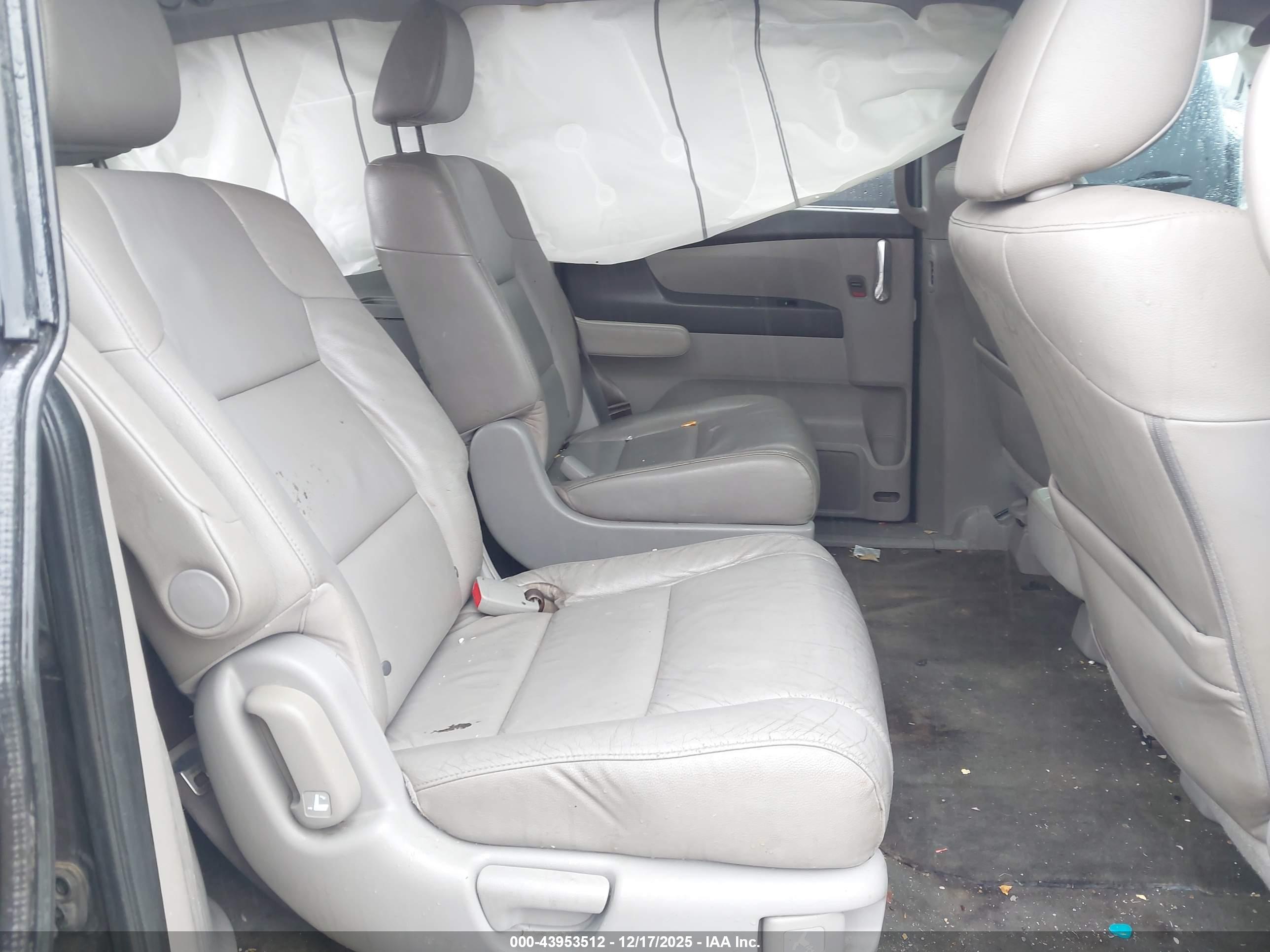 HONDA ODYSSEY image 8