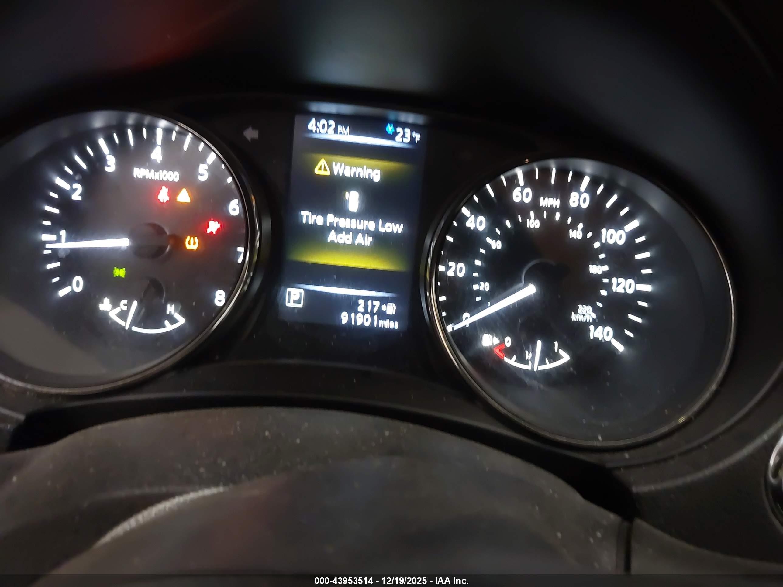 NISSAN ROGUE image 7