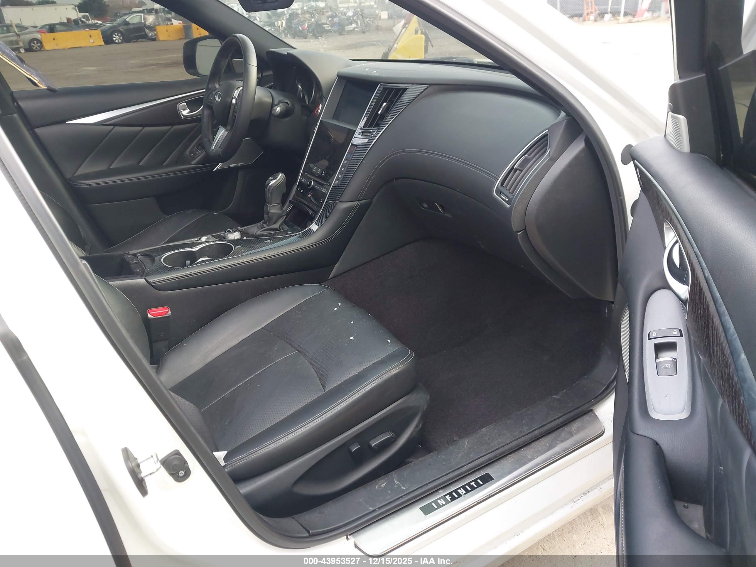 INFINITI Q50 image 5