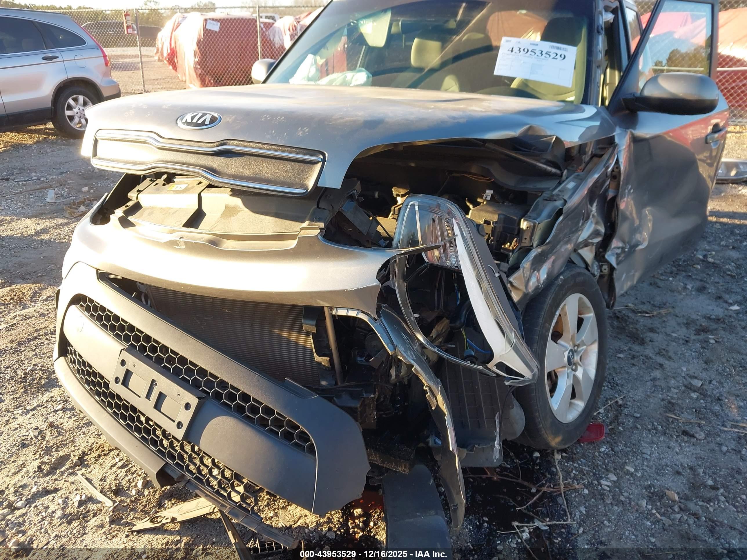 KIA SOUL image 6