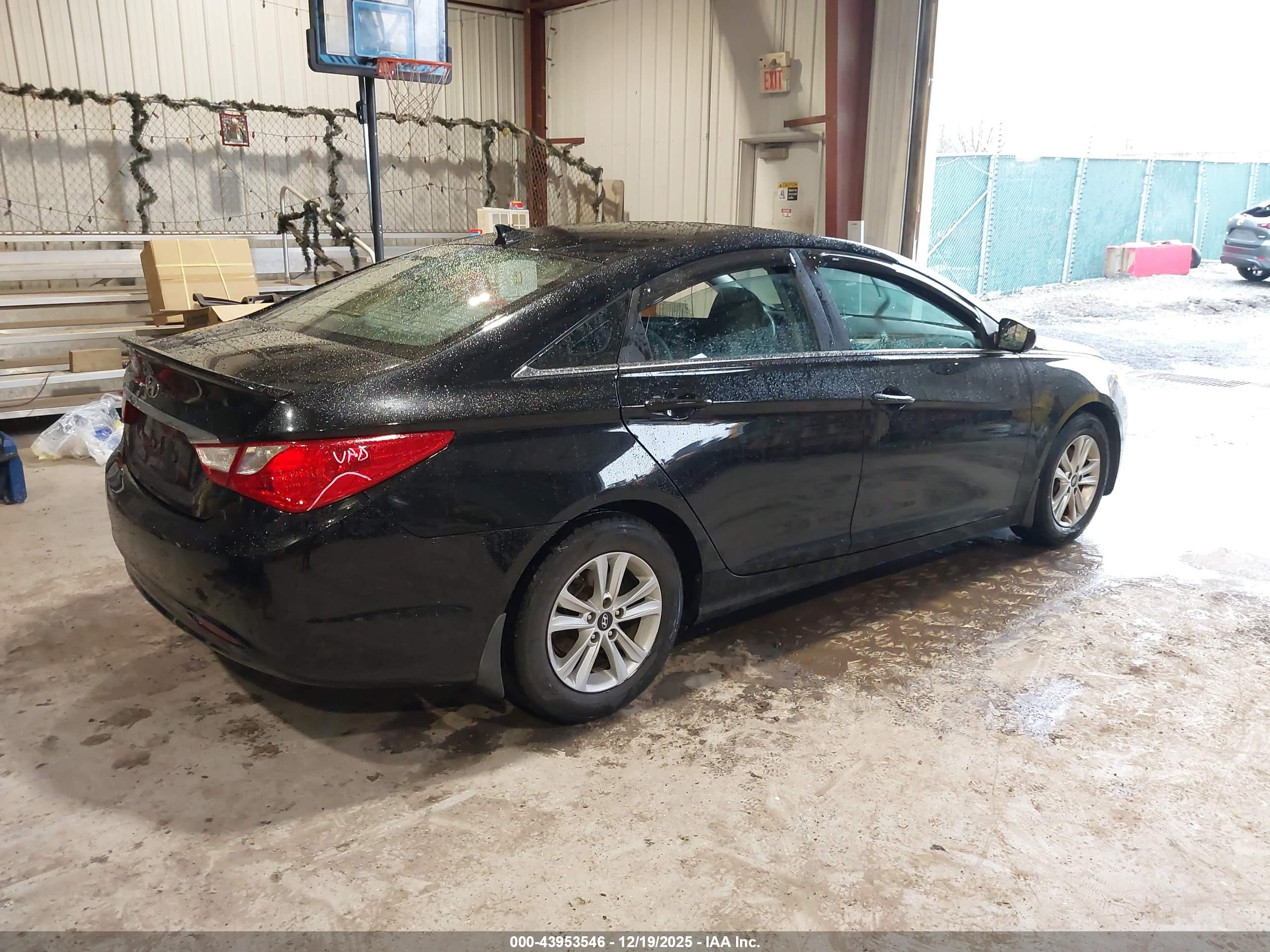 HYUNDAI SONATA image 4