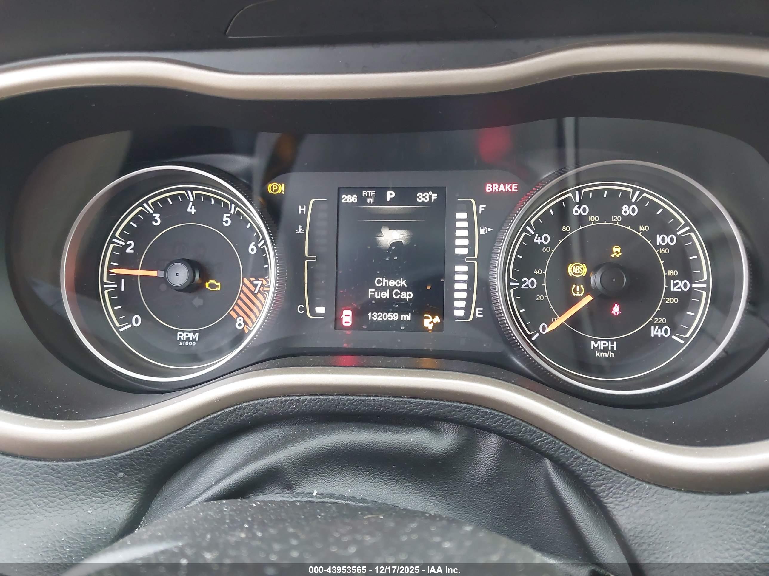 JEEP CHEROKEE image 7