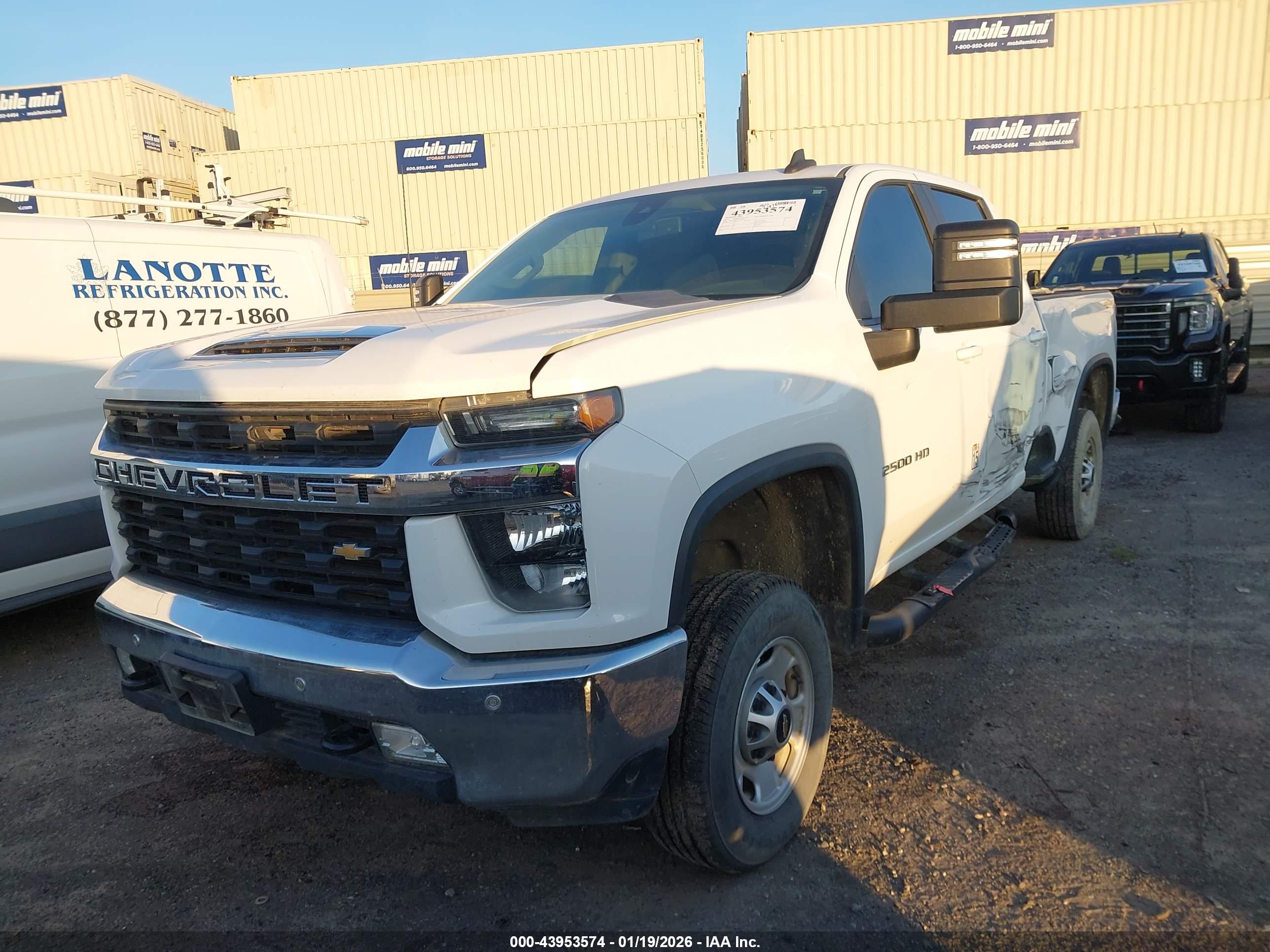 CHEVROLET SILVERADO image 2