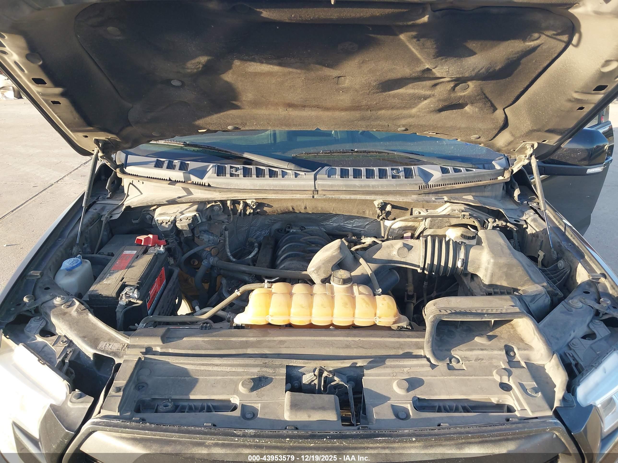 FORD F-150 image 10