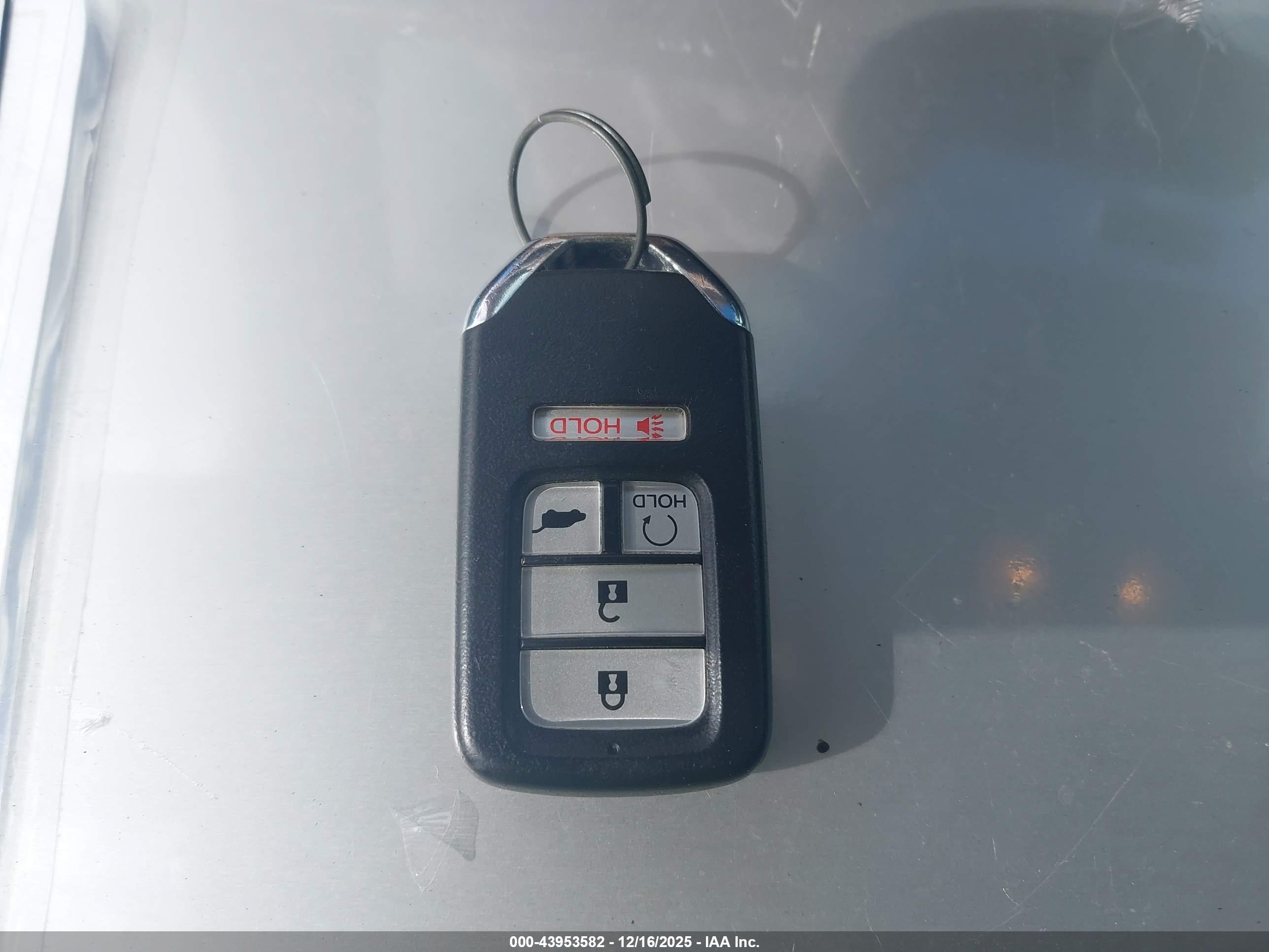 HONDA CR-V image 11