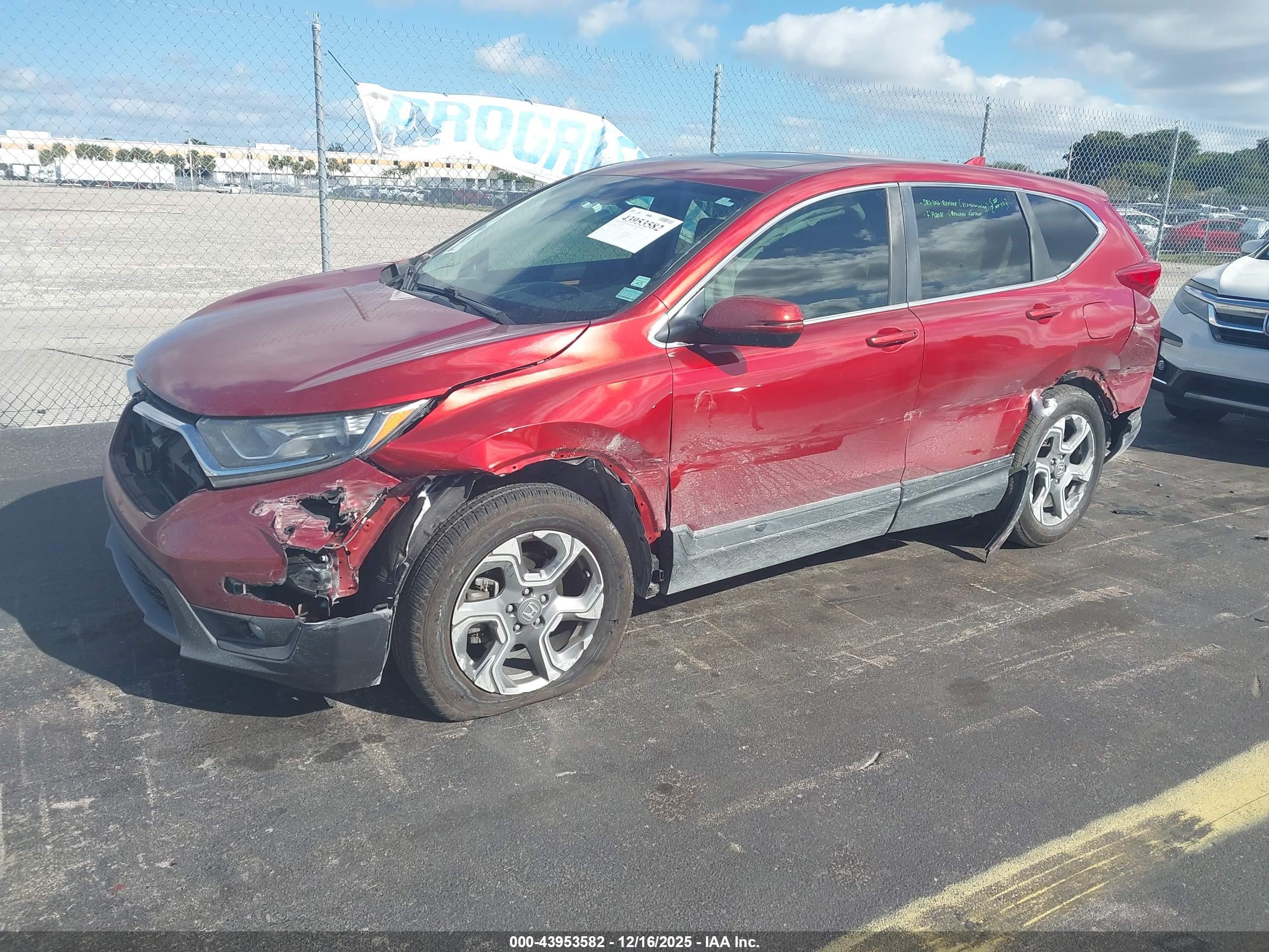 HONDA CR-V image 2