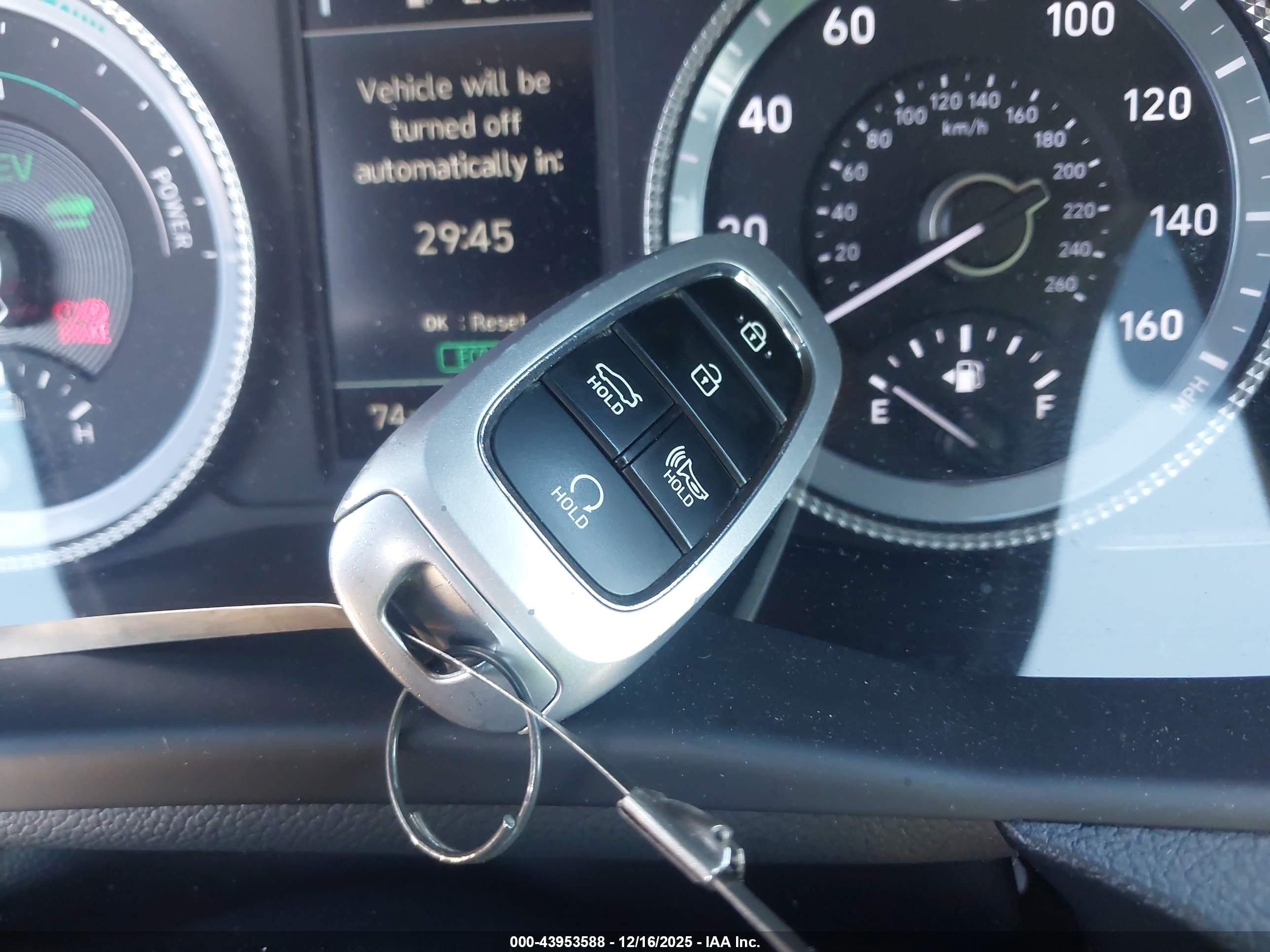 HYUNDAI SONATA image 11