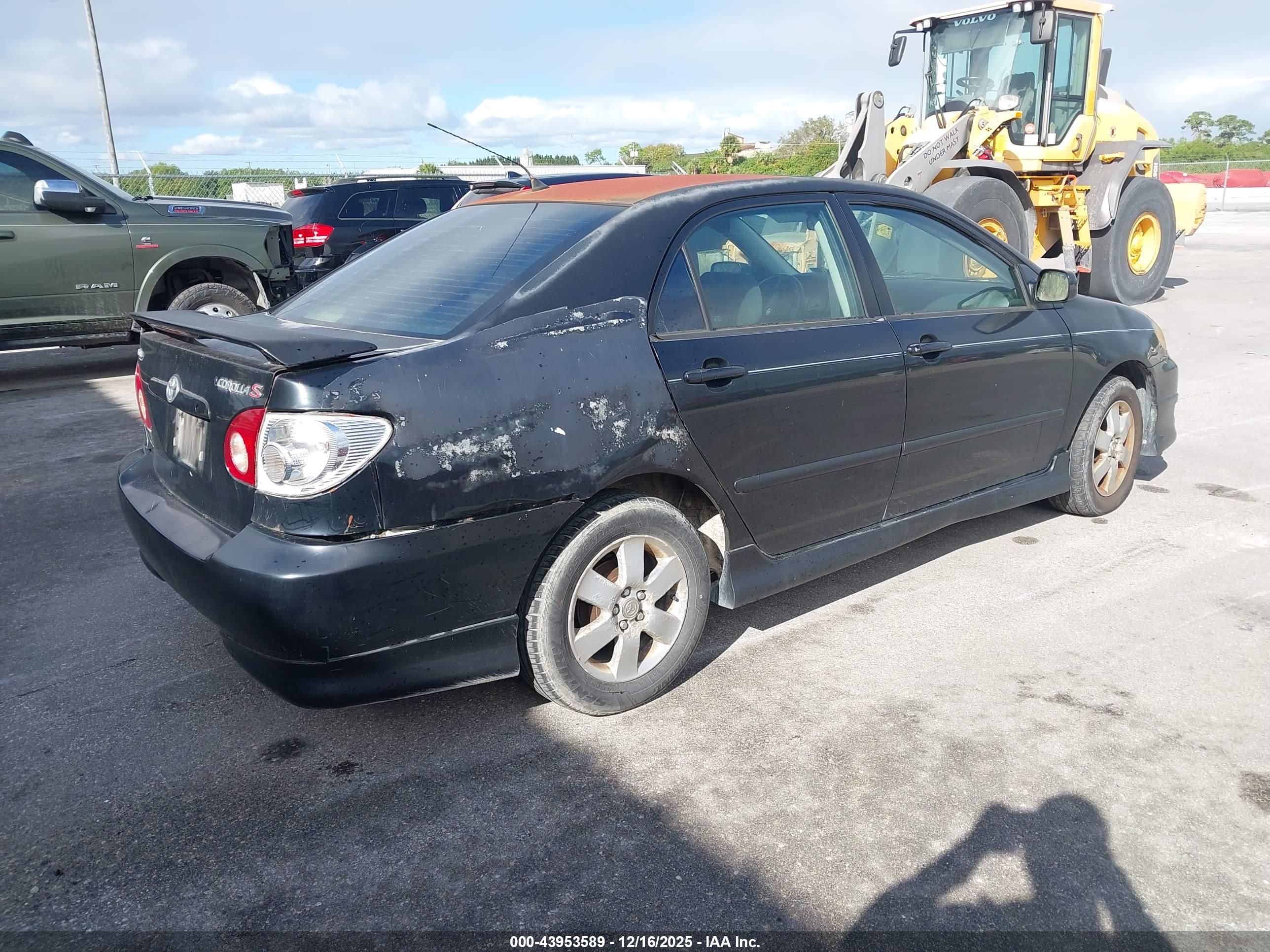 TOYOTA COROLLA image 4