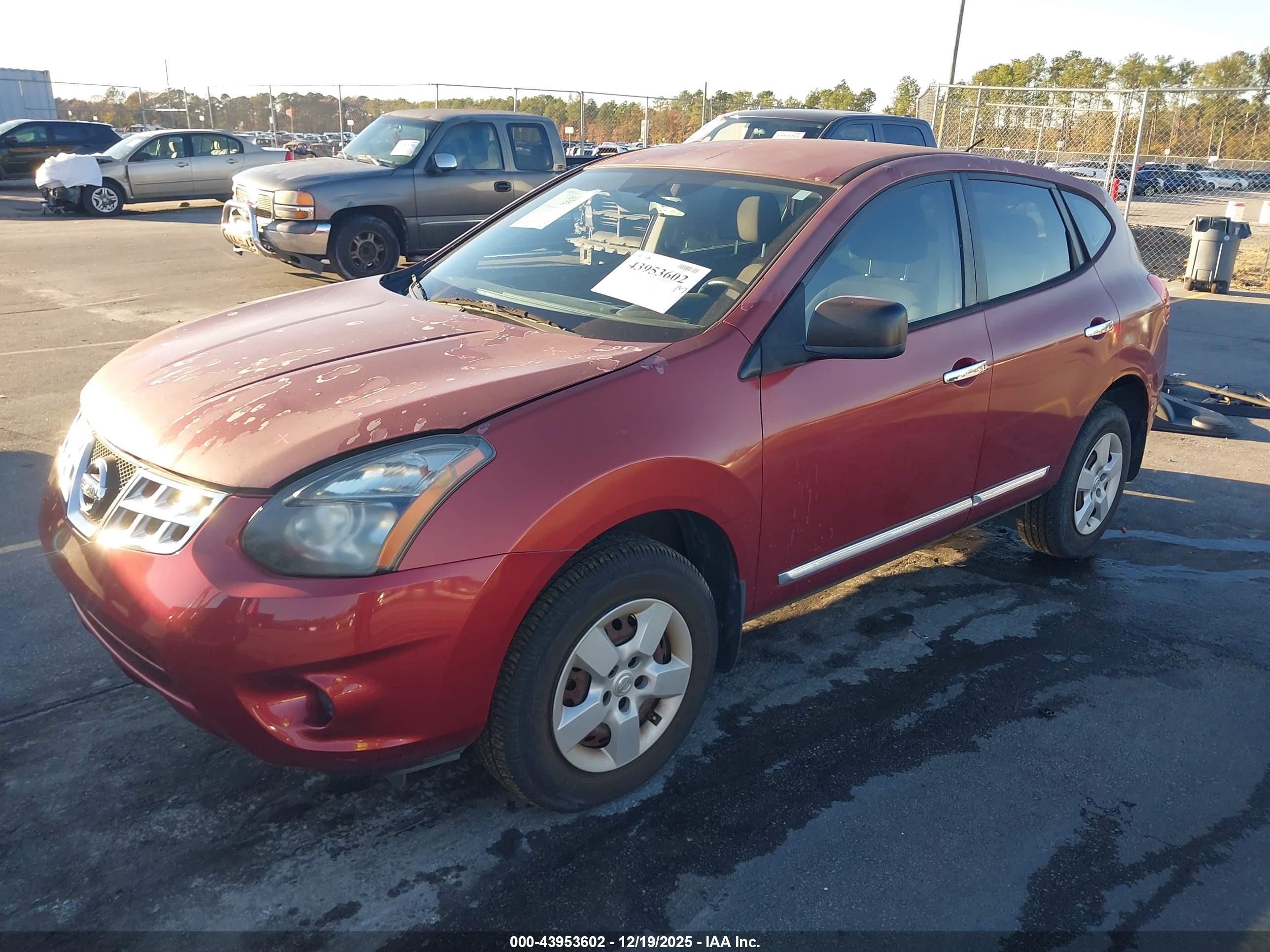 NISSAN ROGUE image 2