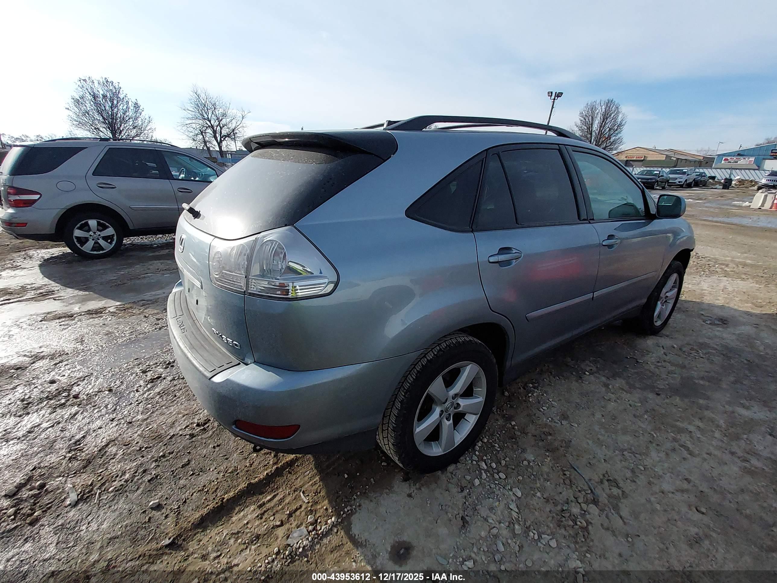 LEXUS RX image 4