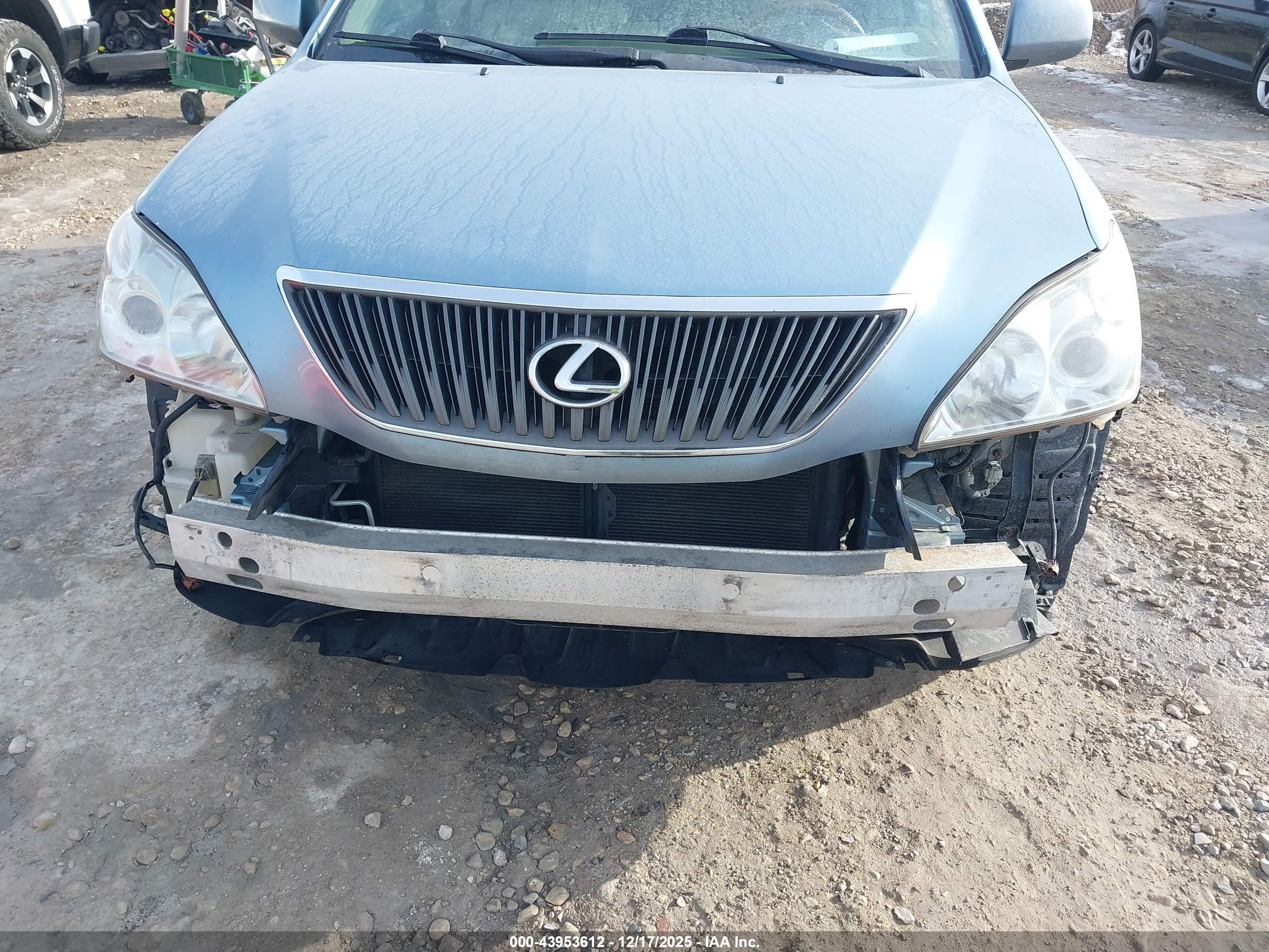 LEXUS RX image 6