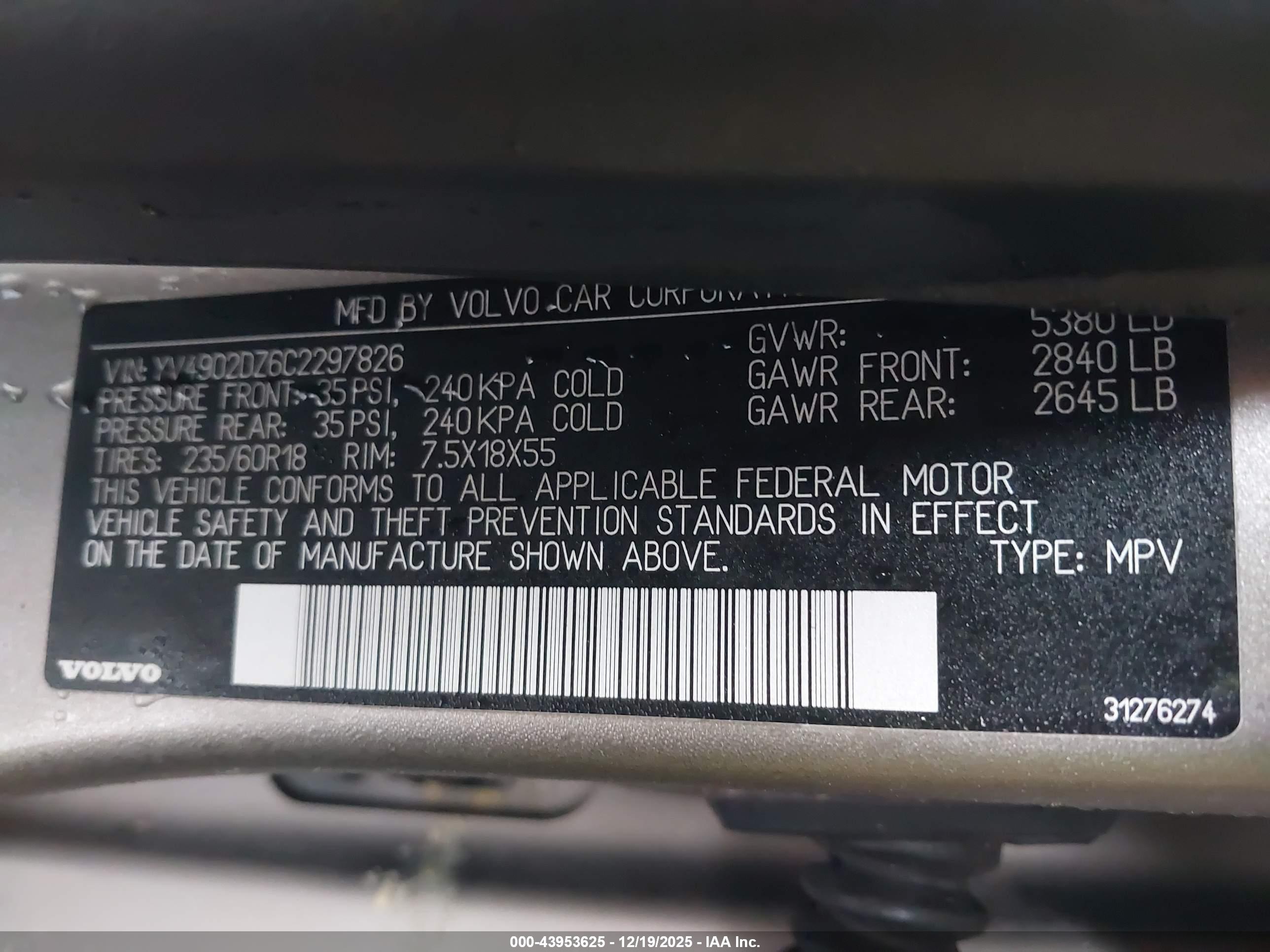 VOLVO XC60 image 9