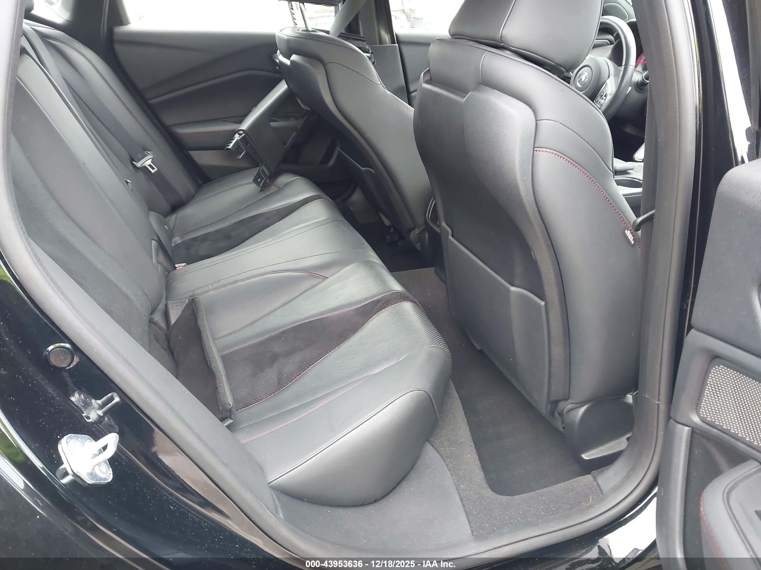 ACURA TLX image 8