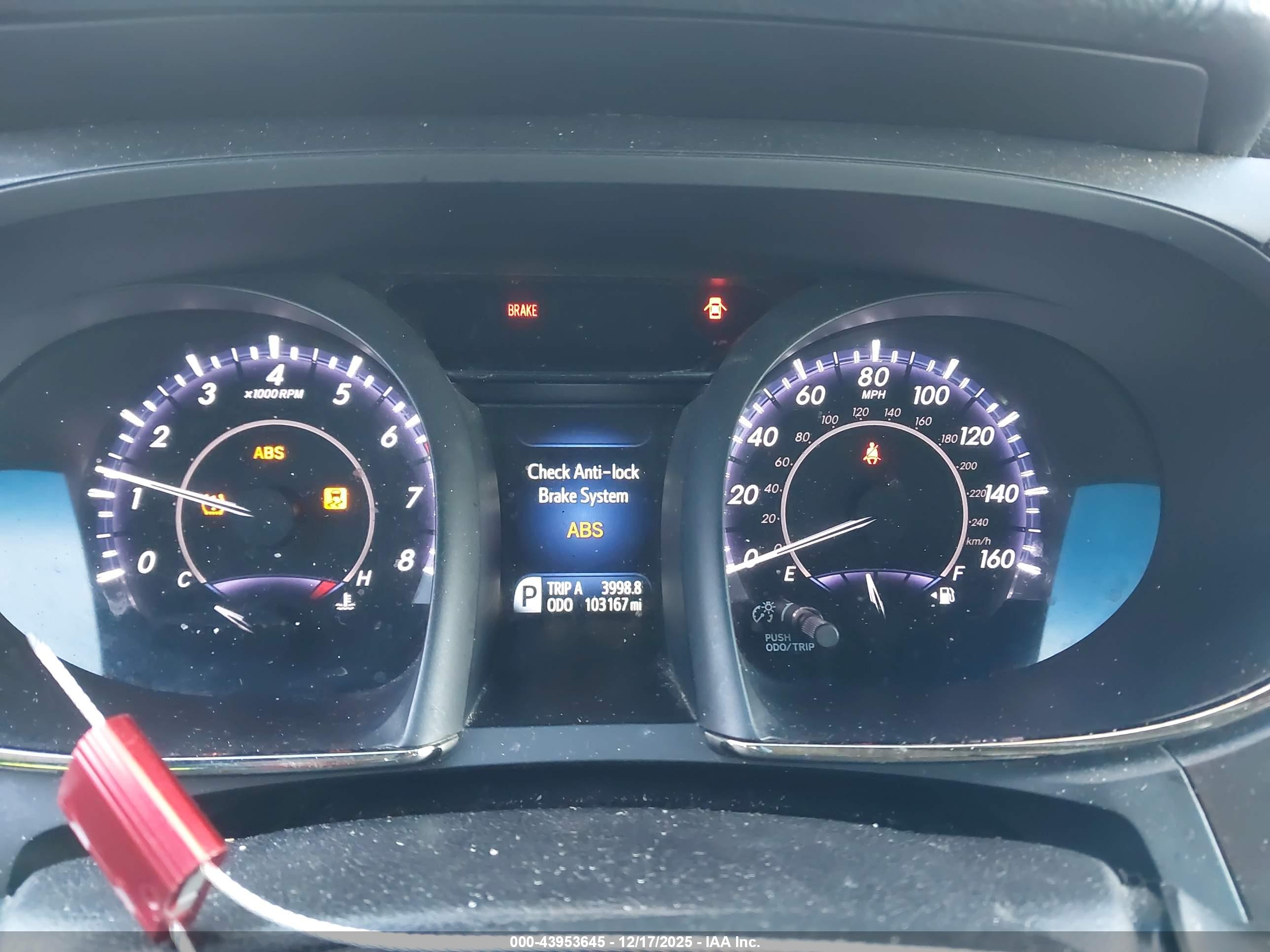 TOYOTA AVALON image 7