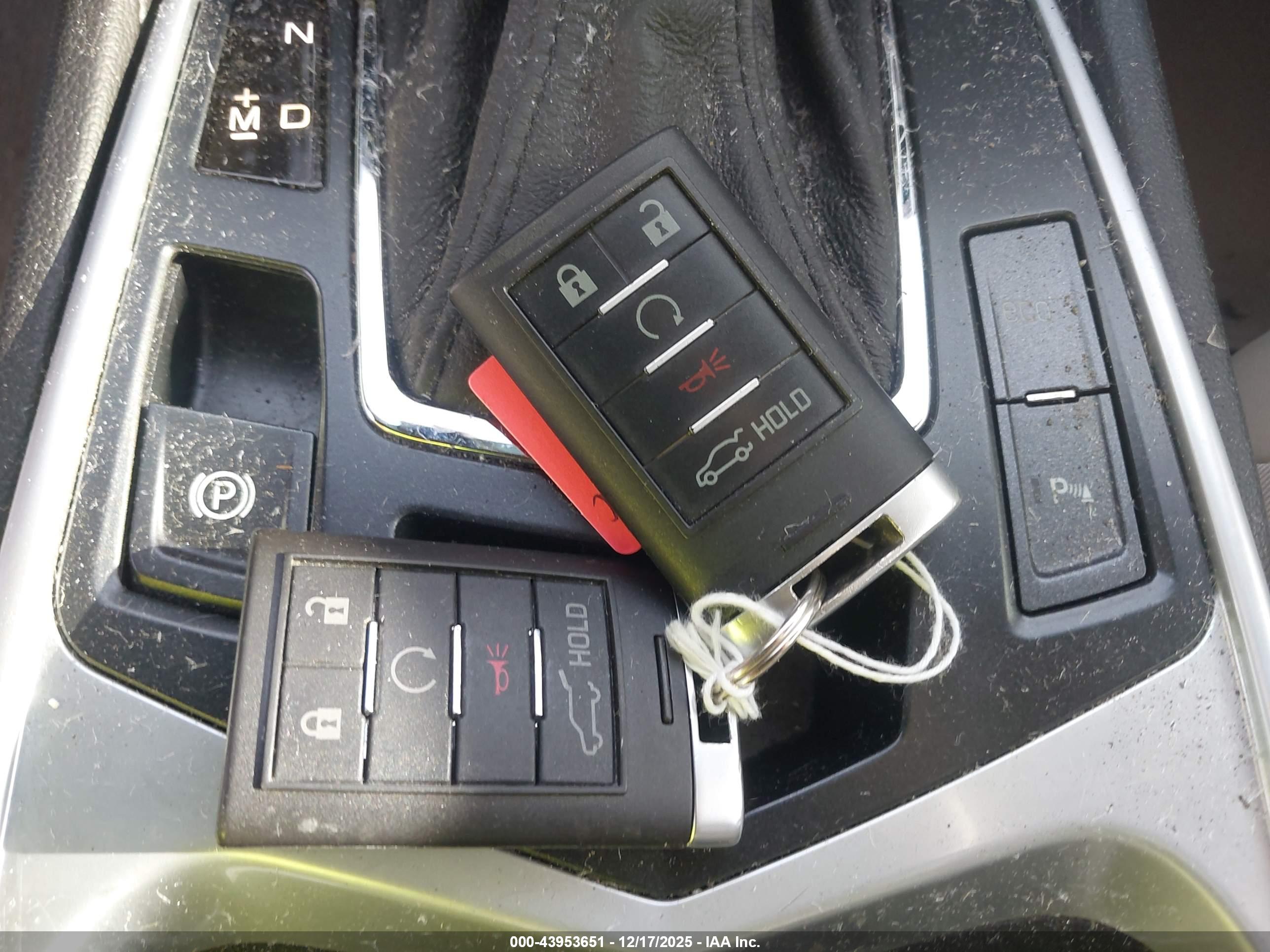 CADILLAC SRX image 11