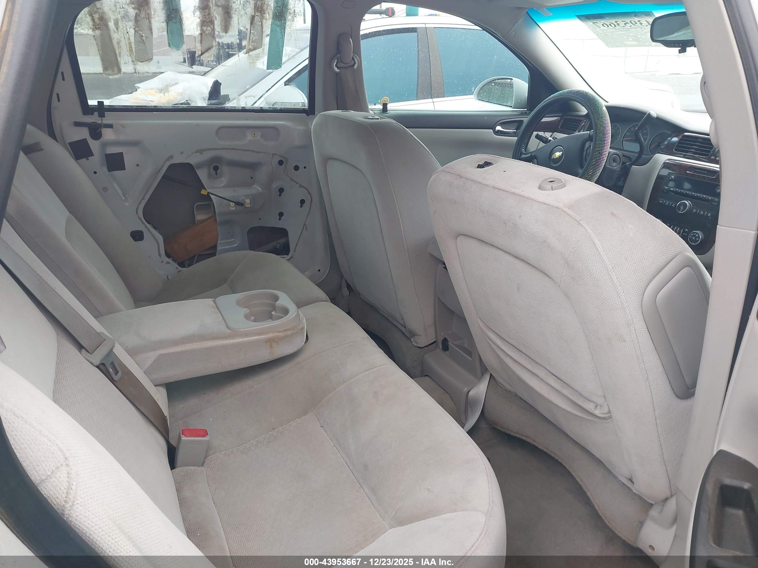CHEVROLET IMPALA image 8