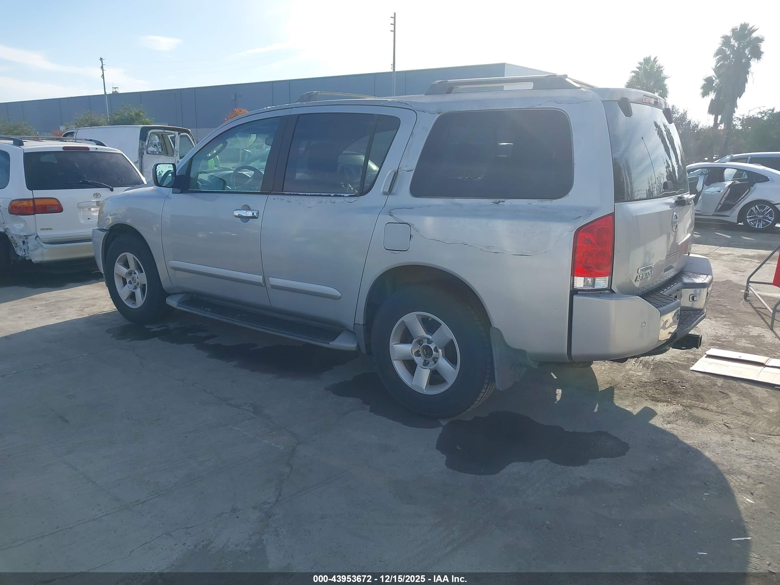 NISSAN PATHFINDER image 3