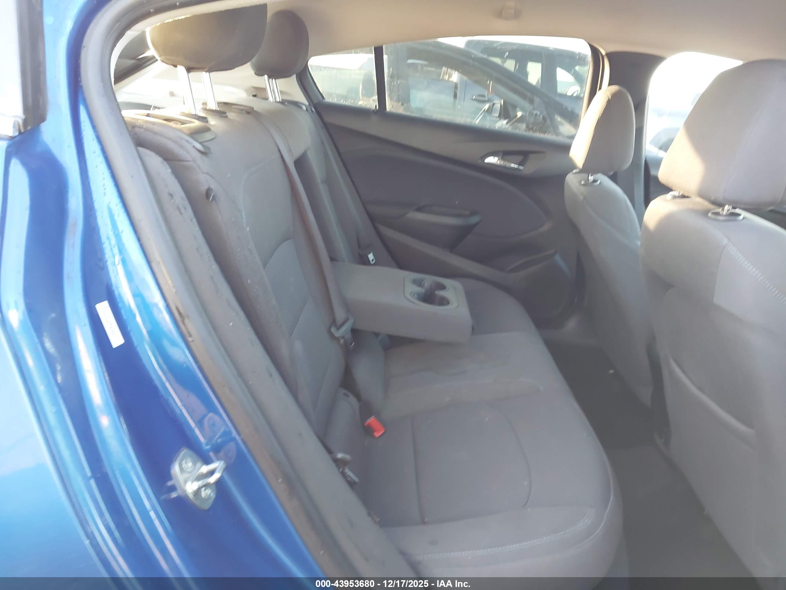 CHEVROLET CRUZE image 8