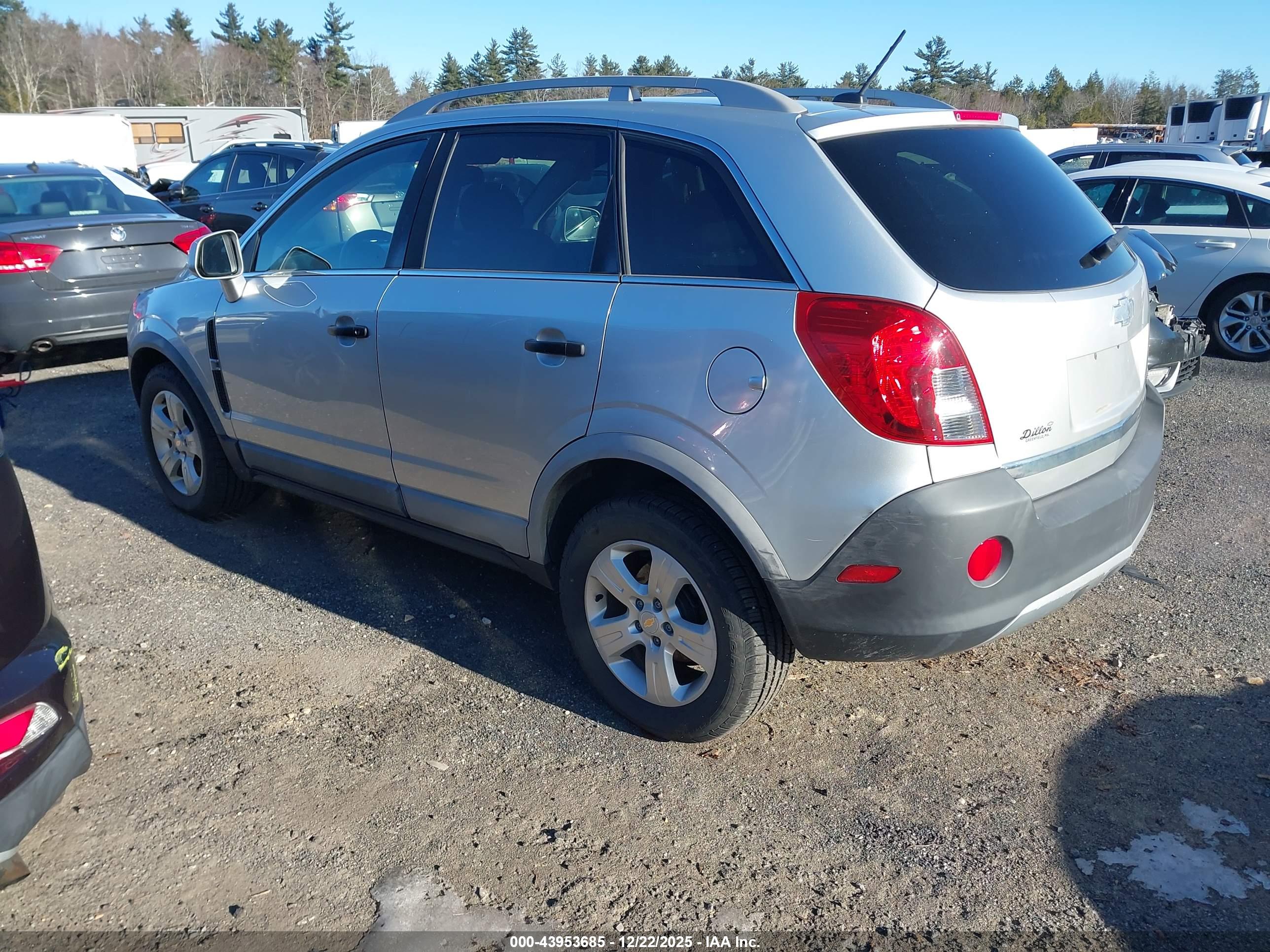 CHEVROLET CAPTIVA image 3