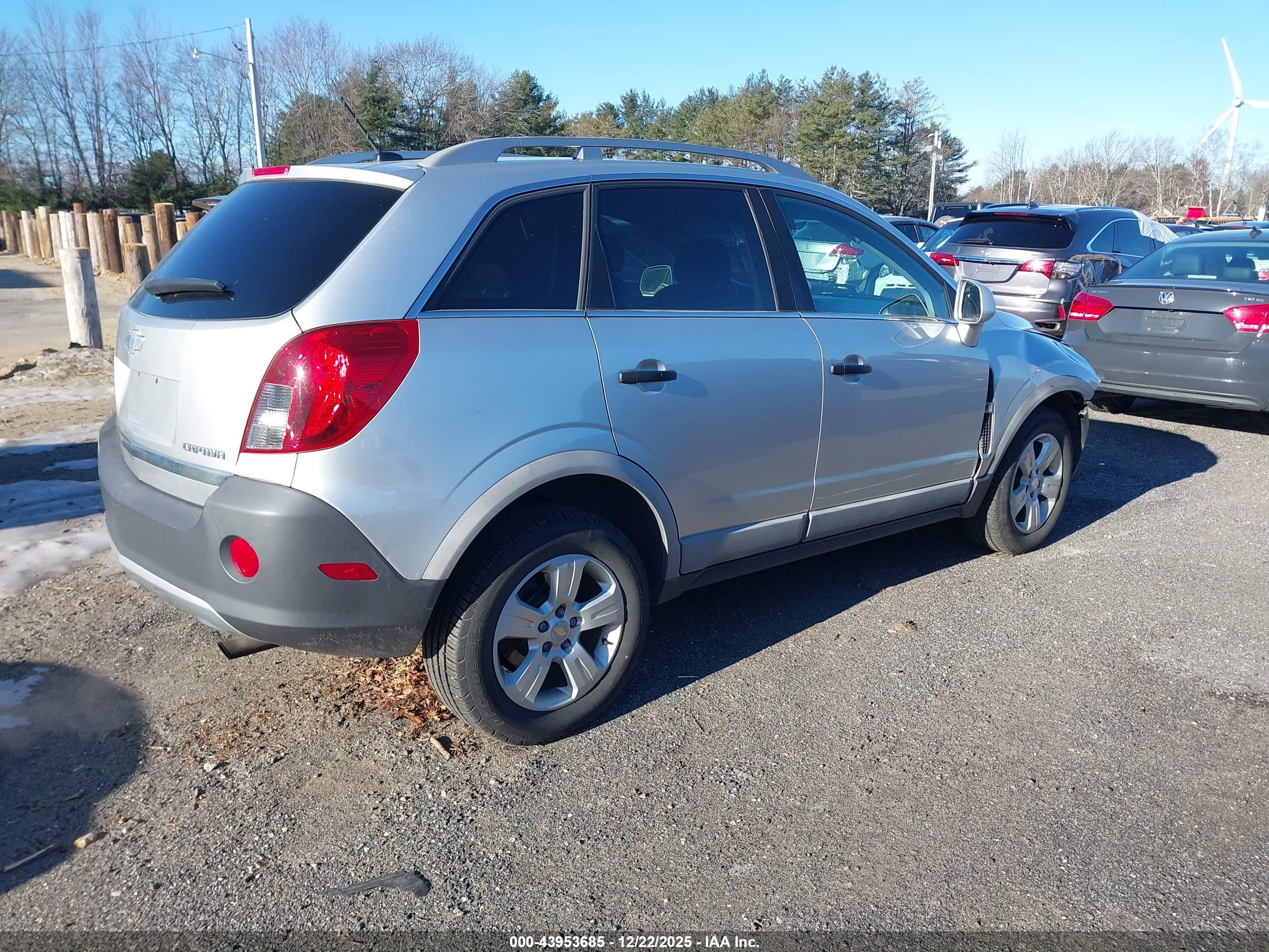 CHEVROLET CAPTIVA image 4