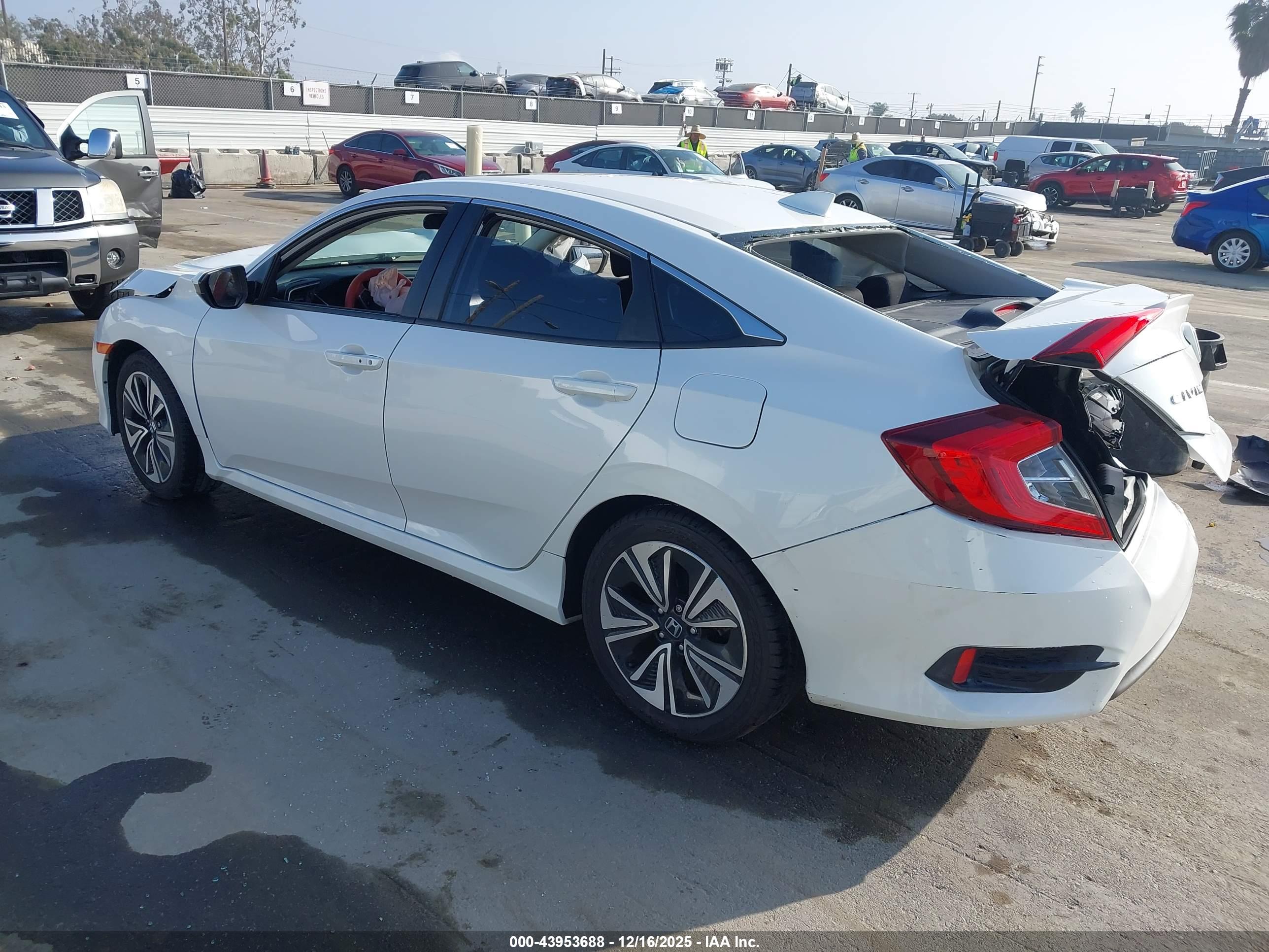HONDA CIVIC image 3