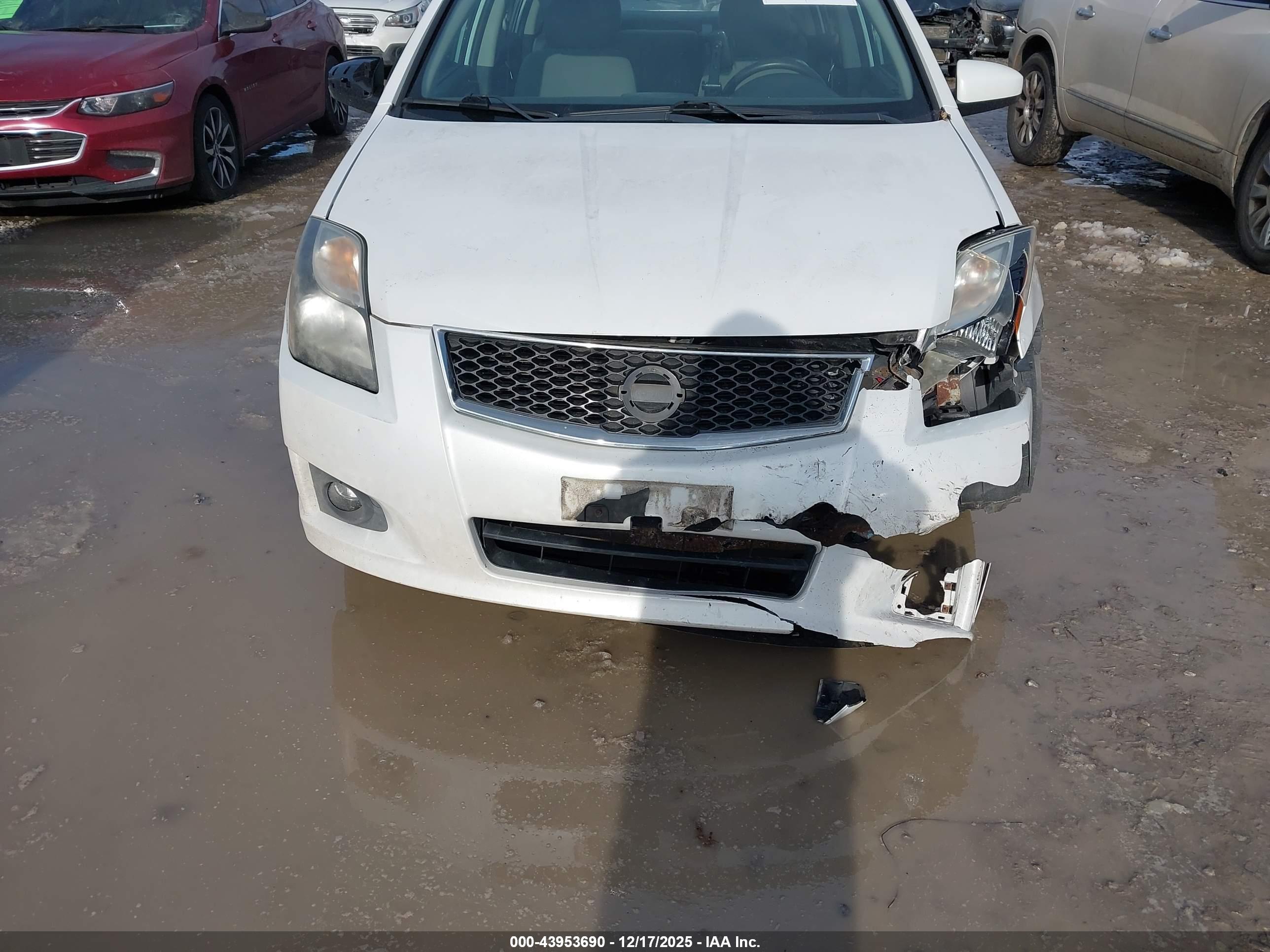 NISSAN SENTRA image 6