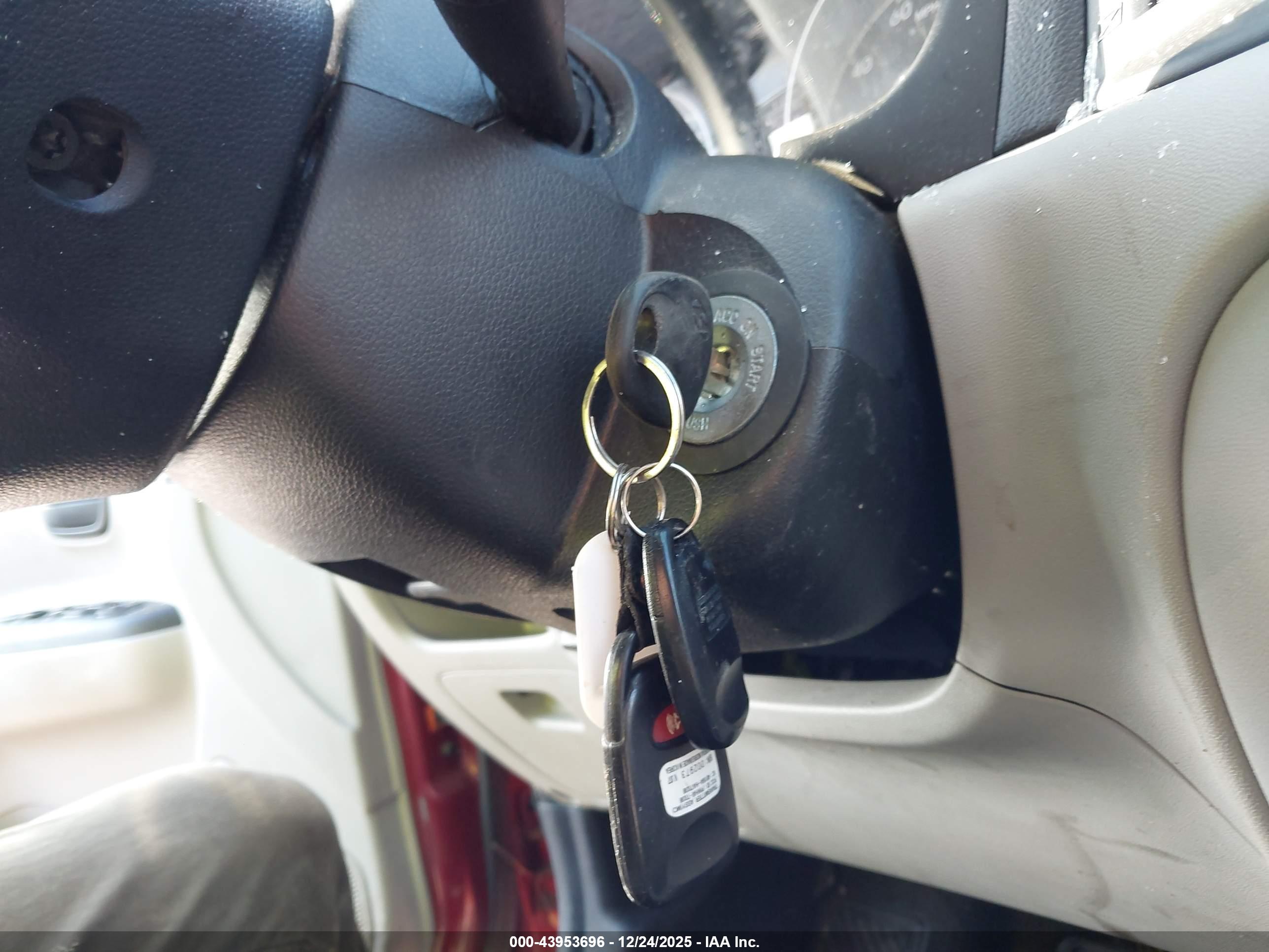 HYUNDAI ACCENT image 11