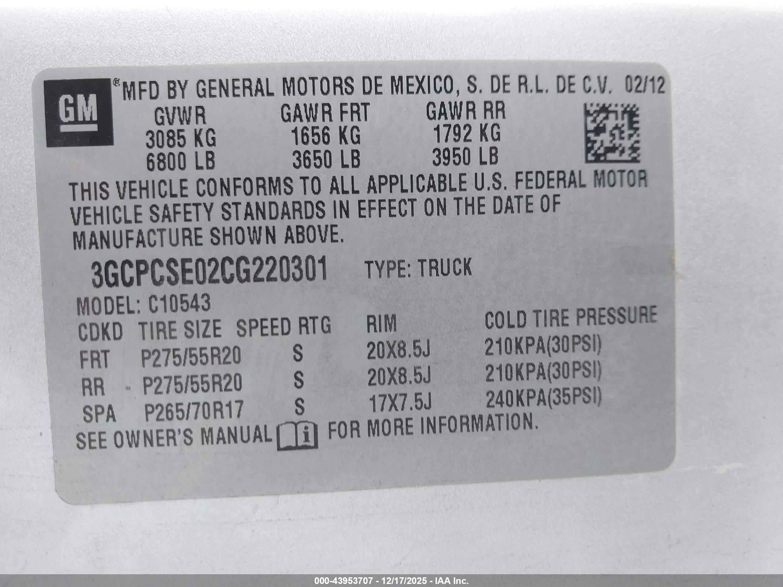 CHEVROLET SILVERADO image 9