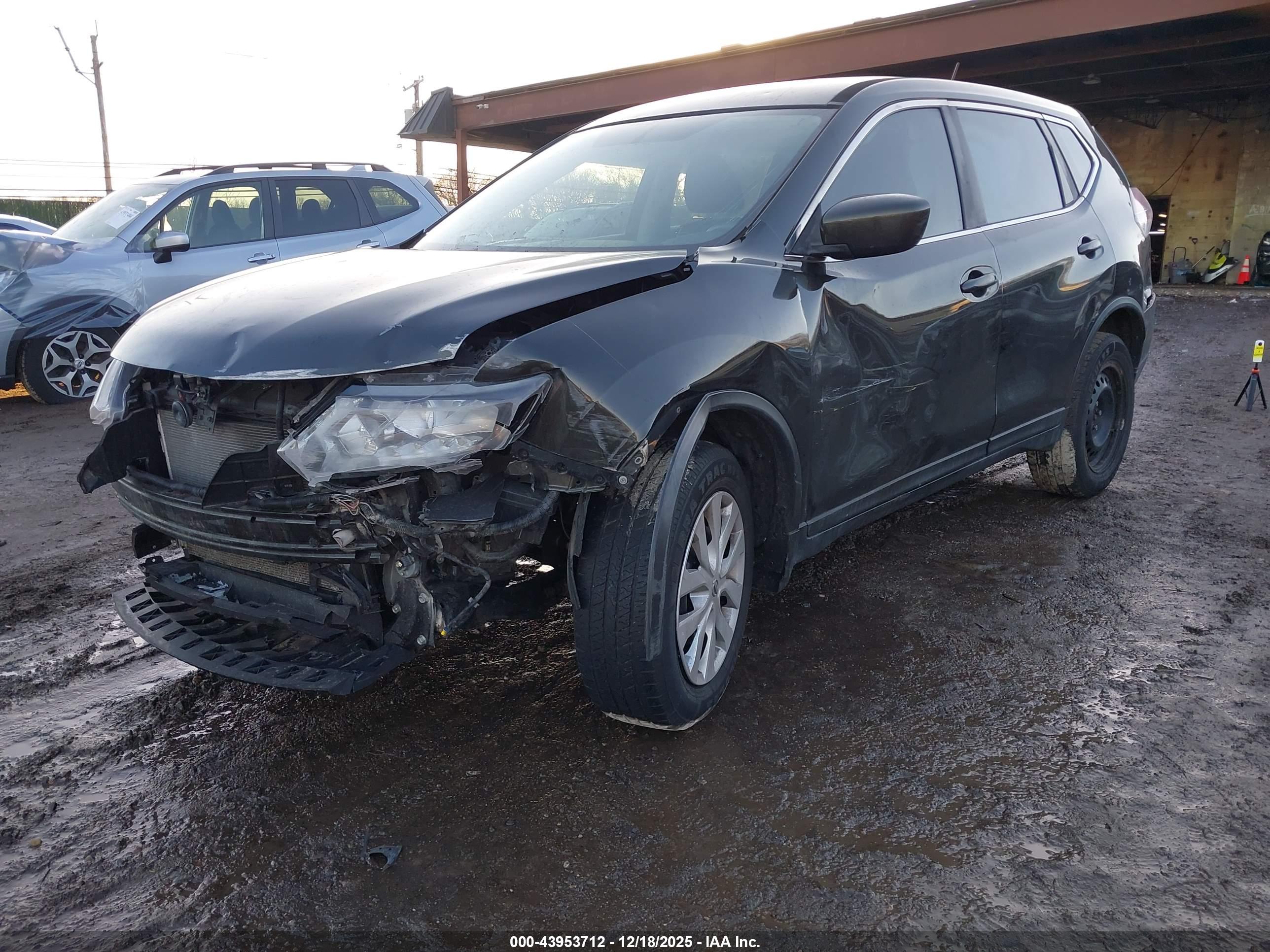 NISSAN ROGUE image 6